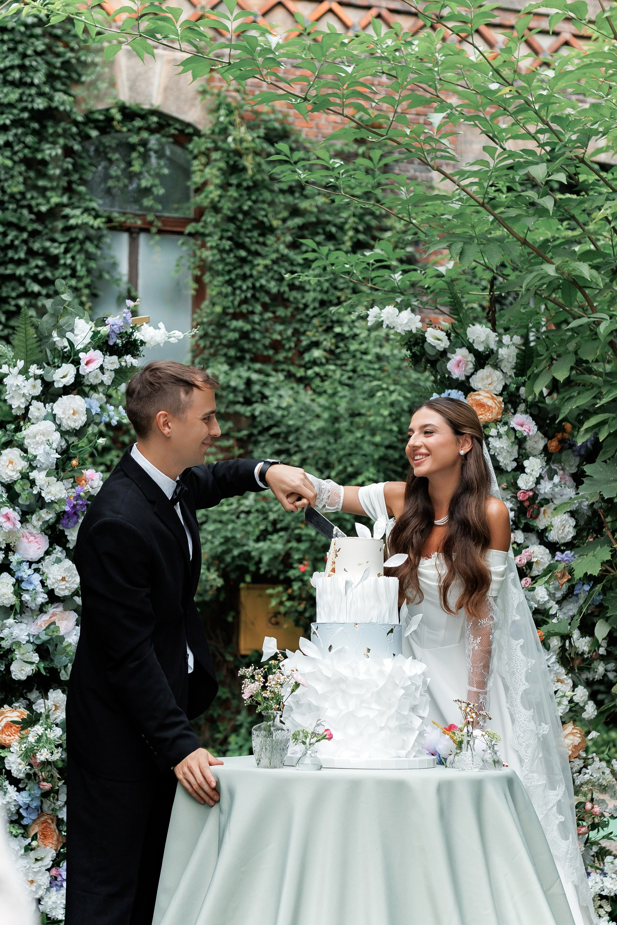 Palac Zelenskich. Fotograf ślubny i rodzinny w Krakowie Yana Klymova