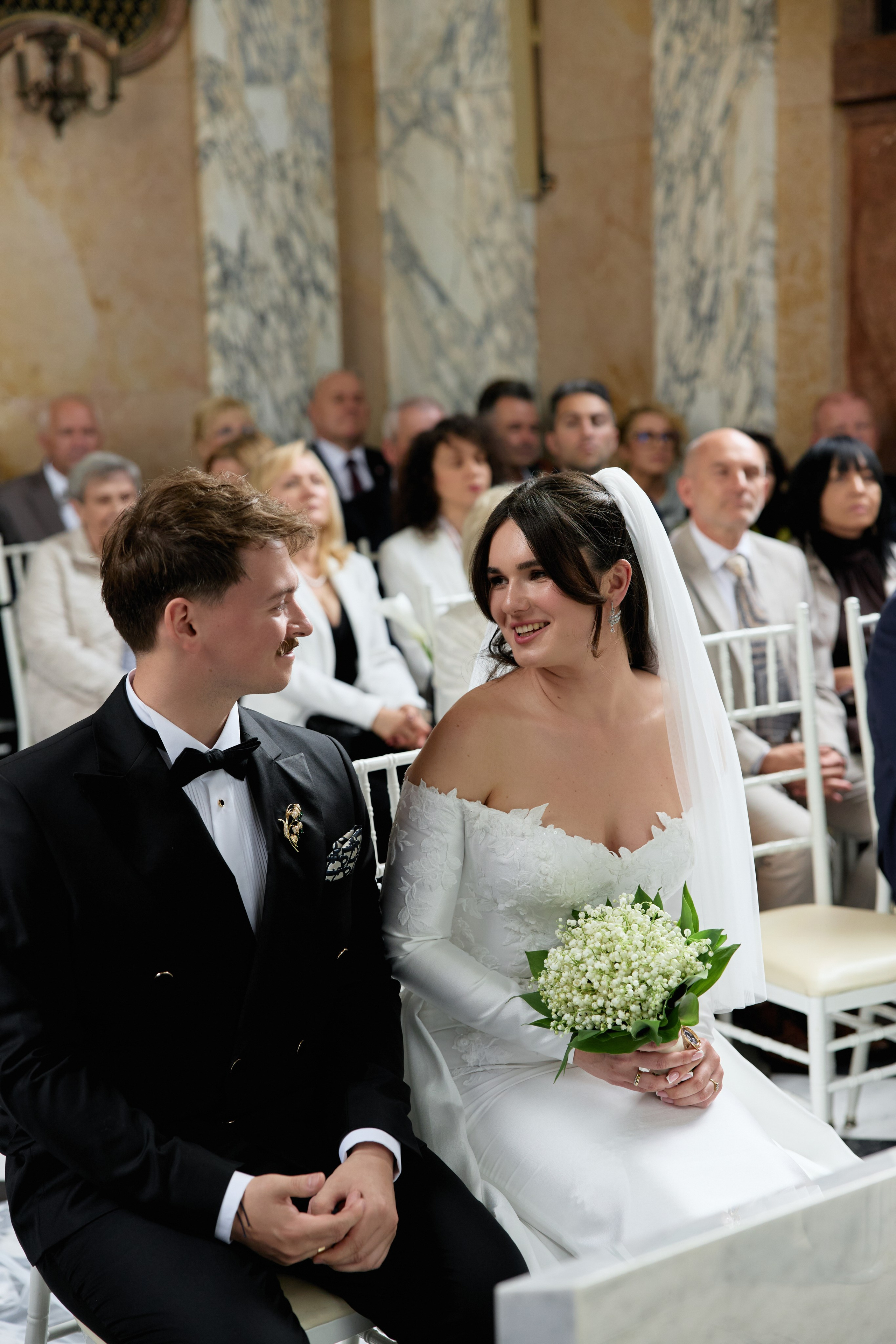 Wiktoria & Kacper. Pałac Goetz. Fotograf ślubny i rodzinny w Krakowie Yana Klymova