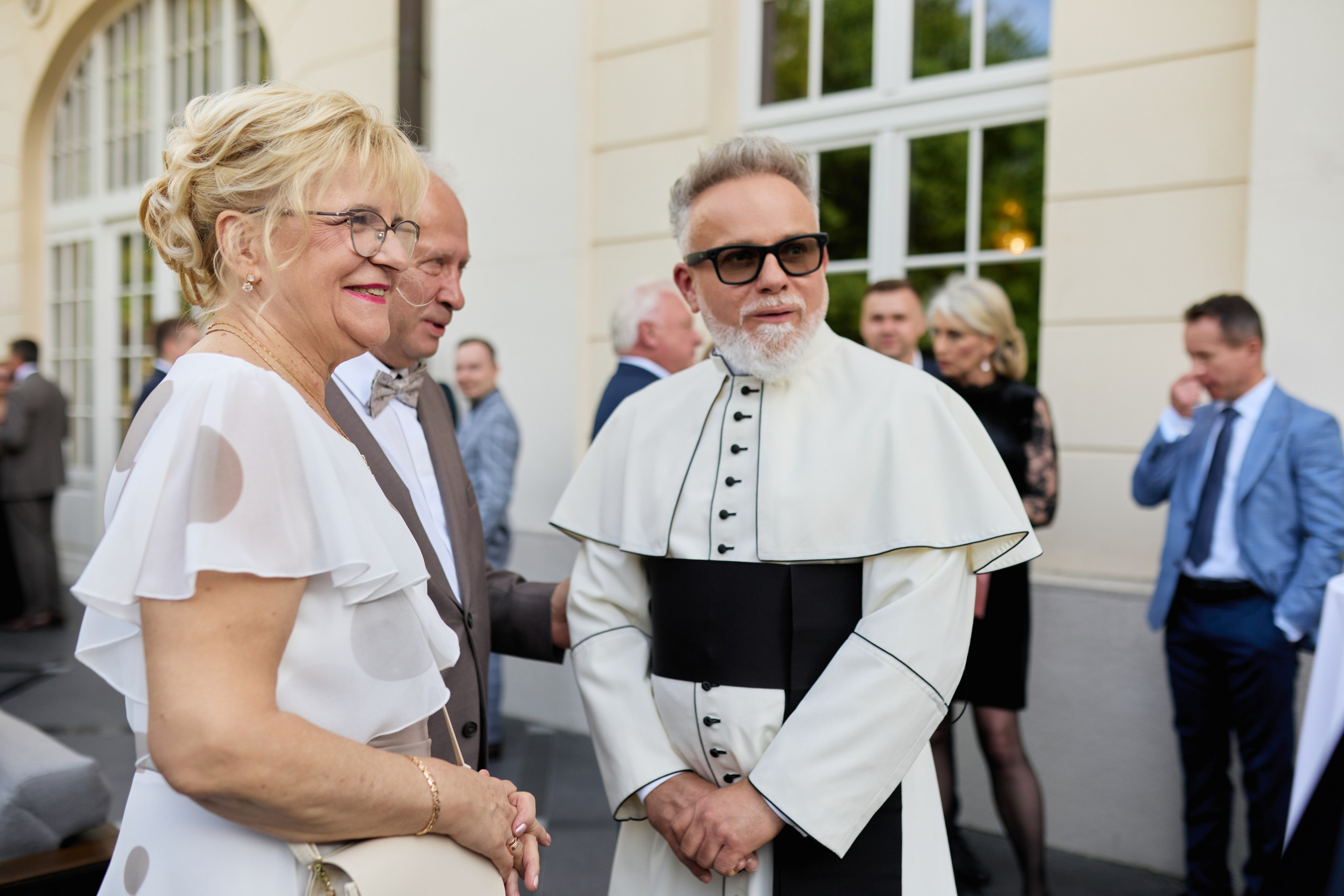 Wiktoria & Kacper. Pałac Goetz. Fotograf ślubny i rodzinny w Krakowie Yana Klymova