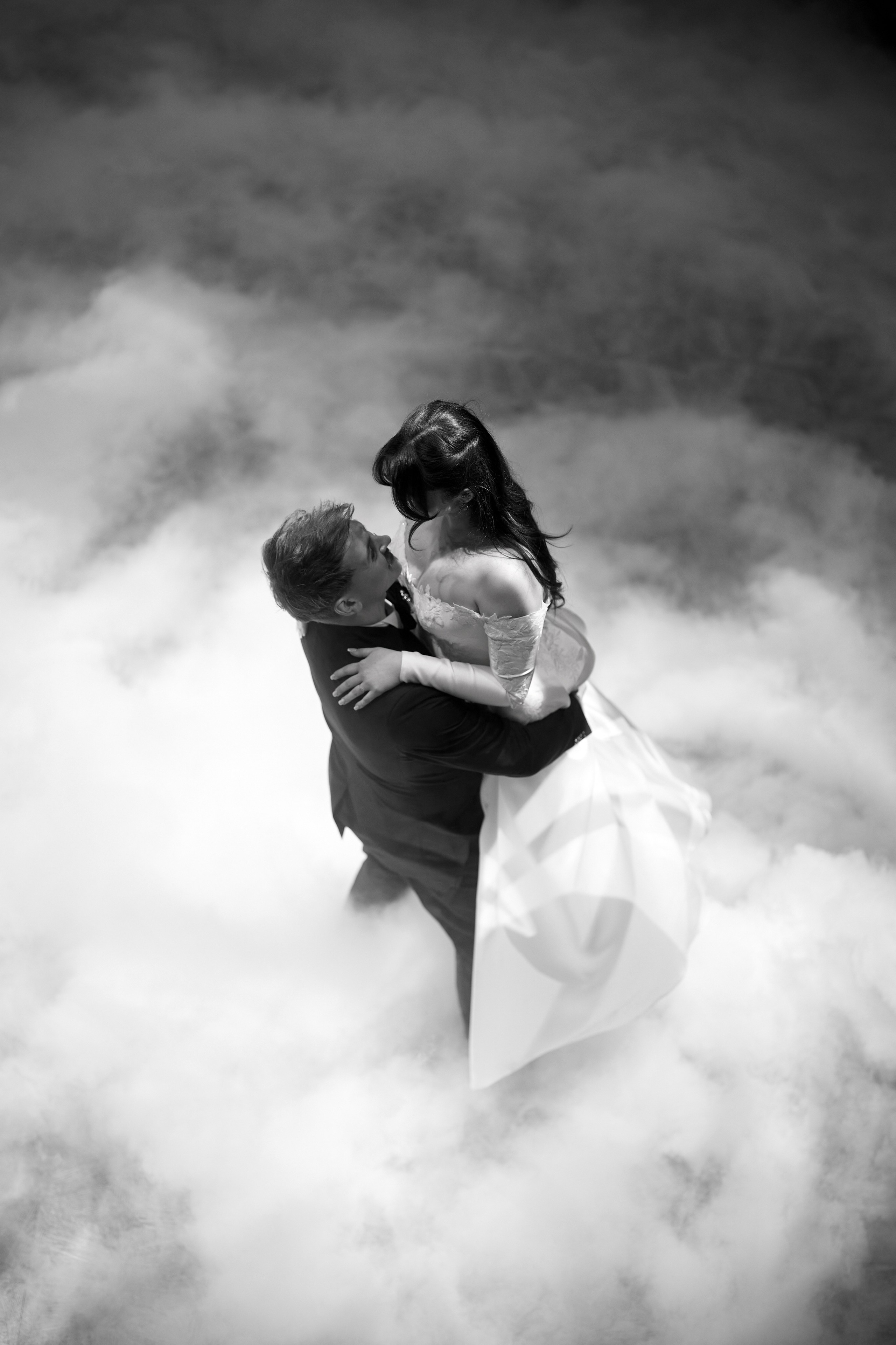 Wiktoria & Kacper. Pałac Goetz. Fotograf ślubny i rodzinny w Krakowie Yana Klymova