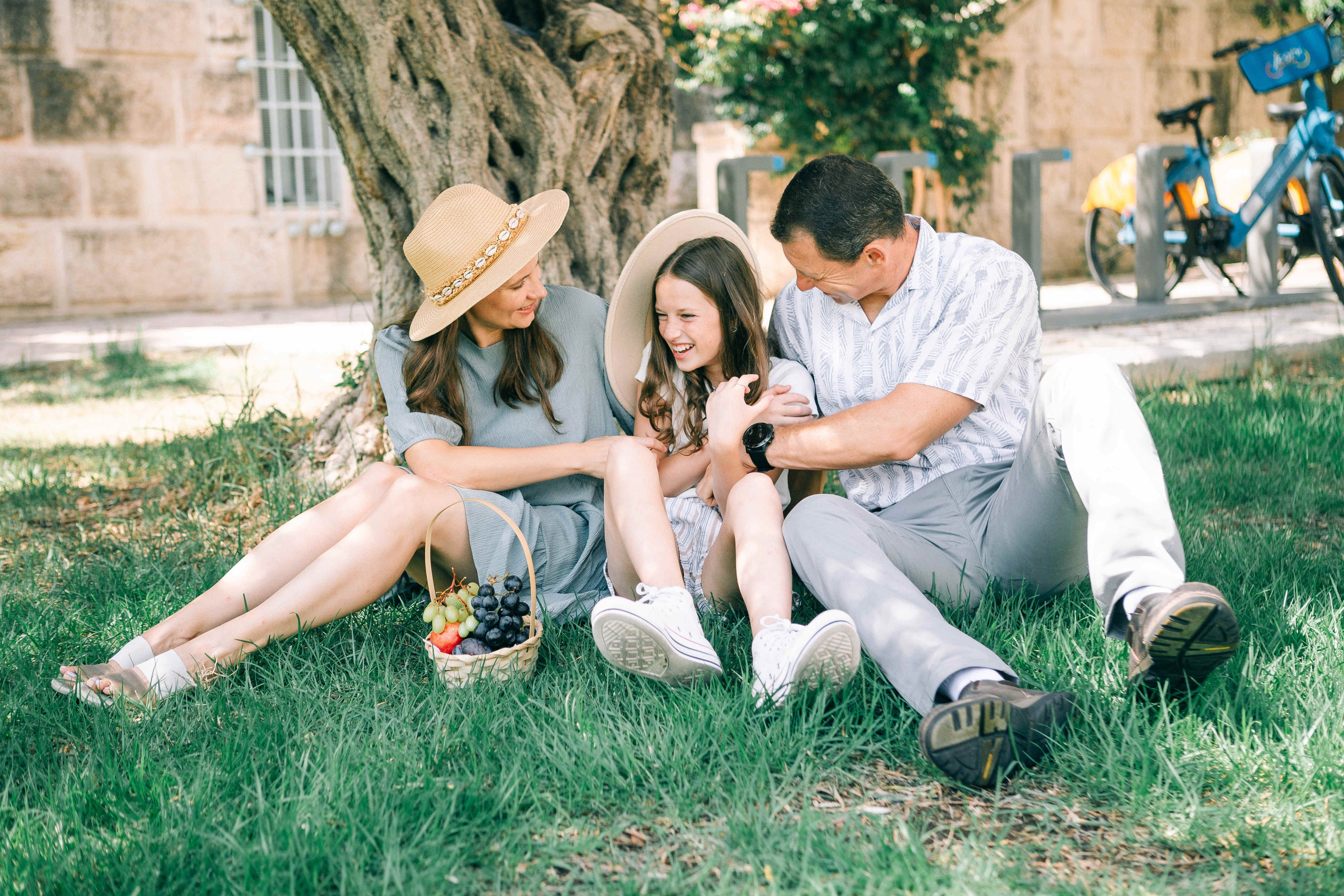PHOTO SESSION WITH PARENTS. Https://shi-photo.com/