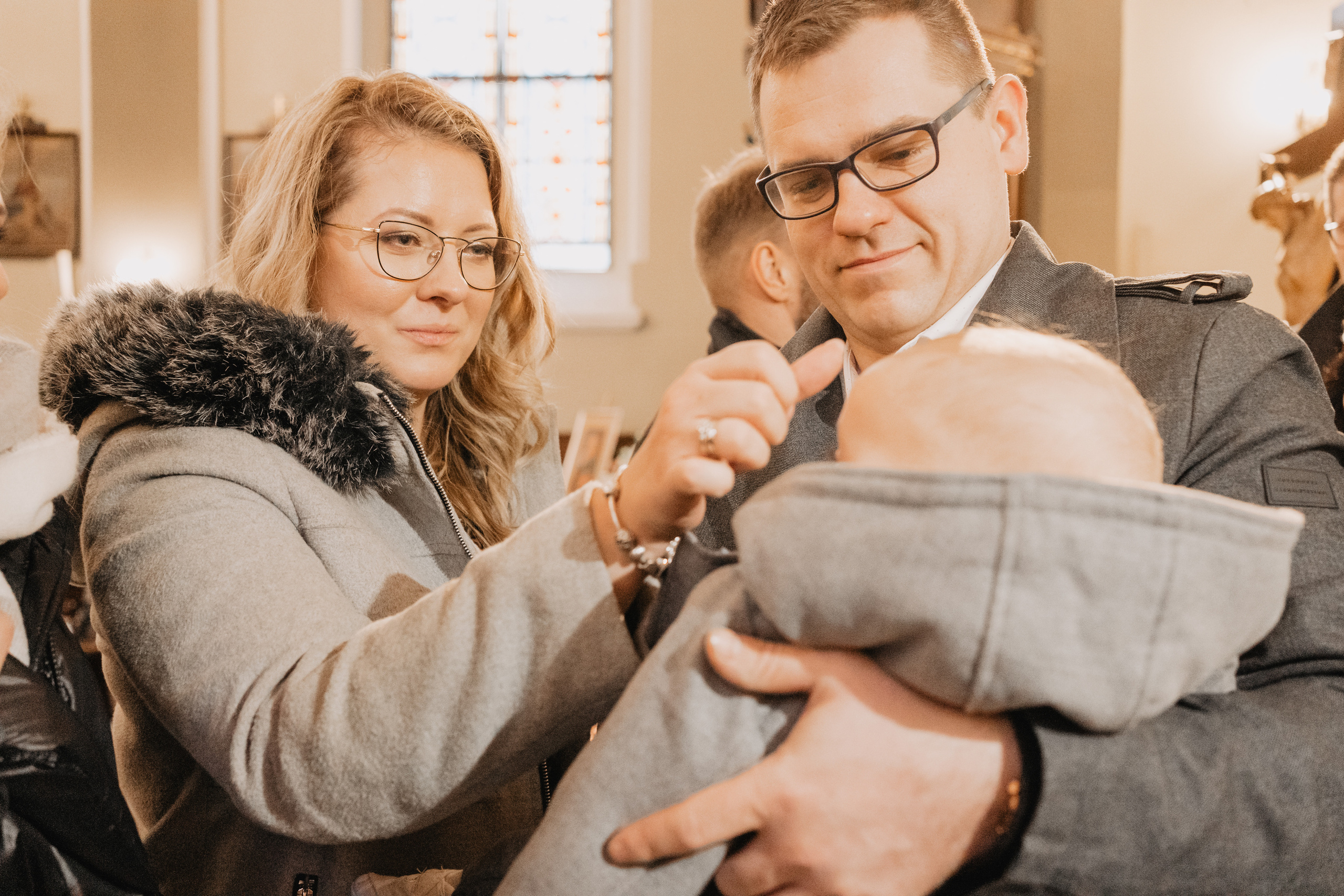 Wyjątkowy dzień dla Szymona - Chrzest święty w Łodzi. Fotograf Łódź - sesja ciążowa, noworodkowa, dziecięca. Studio w Łodzi