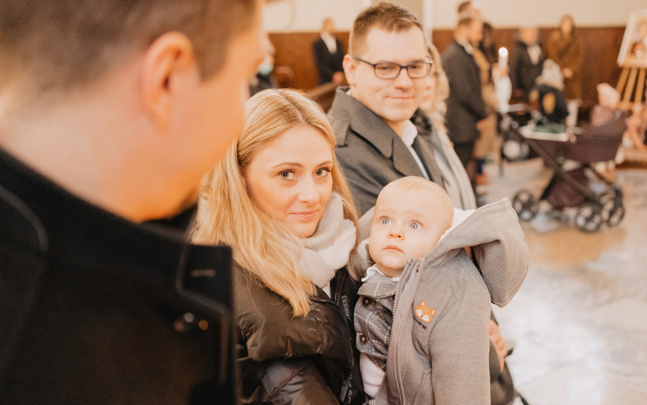 Wyjątkowy dzień dla Szymona - Chrzest święty w Łodzi. Fotograf Łódź - sesja ciążowa, noworodkowa, dziecięca. Studio w Łodzi