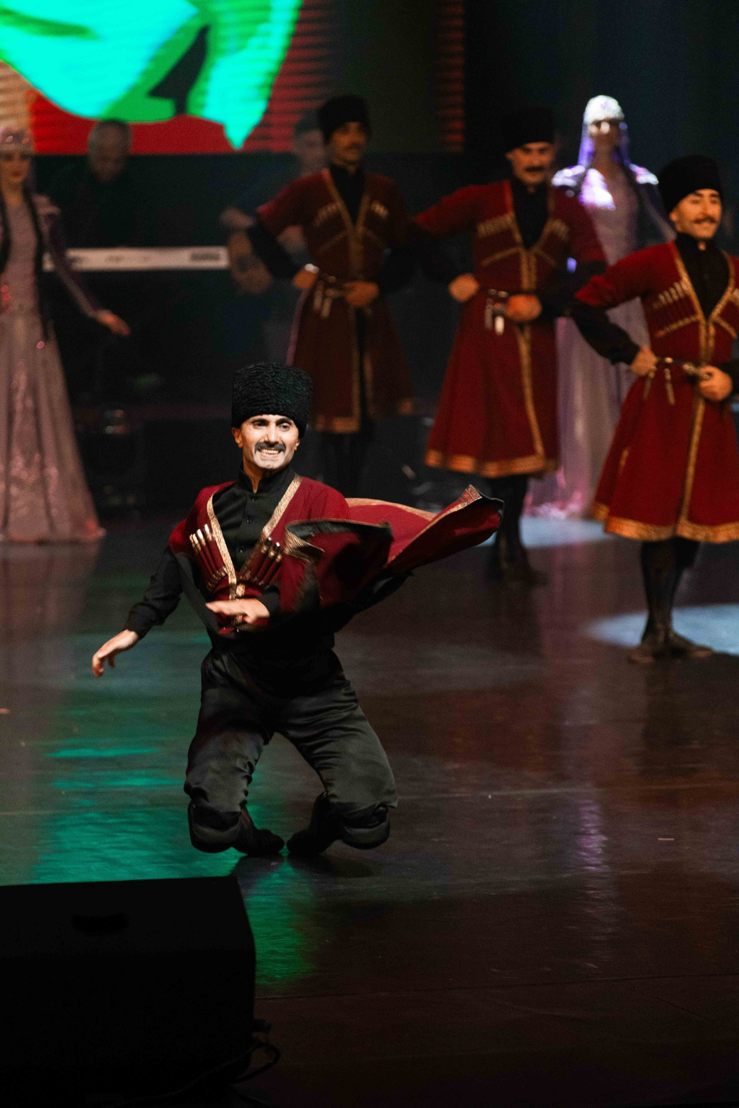 STATE DANCE ENSEMBLE. Wedding&Event photographer Ismail Rzayev in Baku