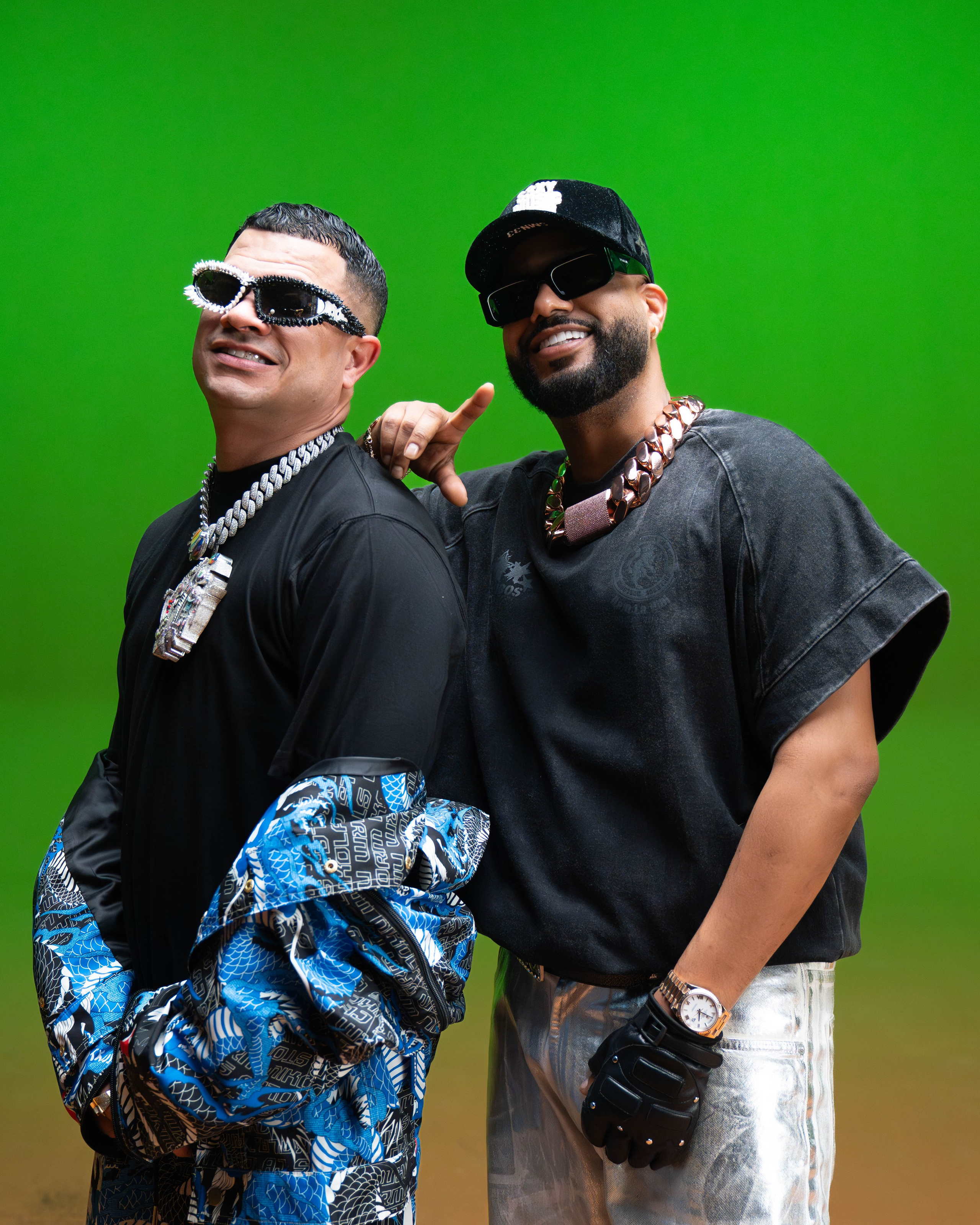 JOWELL & RANDY. DEYA BELTRAN Maquilladora, fotógrafa y vídeos