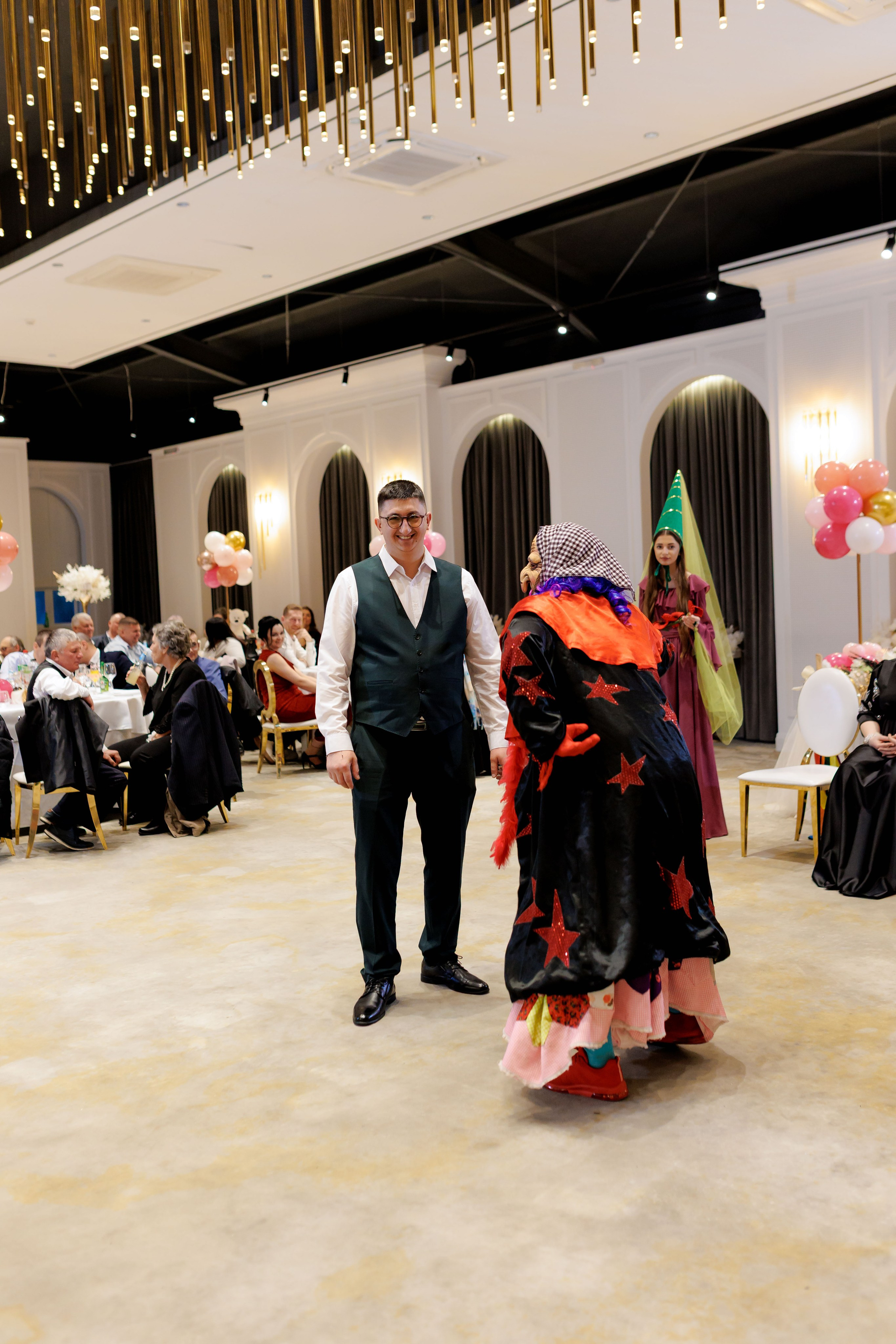 Povestea voastră, regizată de noi |Cristi Turculet Videograf Nuntă Suceava | wedding highlight. Servicii foto-video profesionale, pentru momente de neuitat