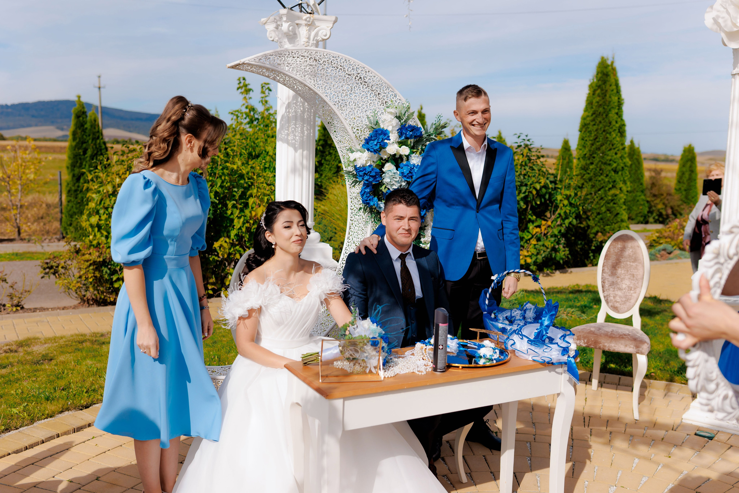 Loredana & Emilian – Ziua Nunții | Videografie - fotografie Botez Suceava, Iași, Botoșani. Servicii foto-video profesionale, pentru momente de neuitat