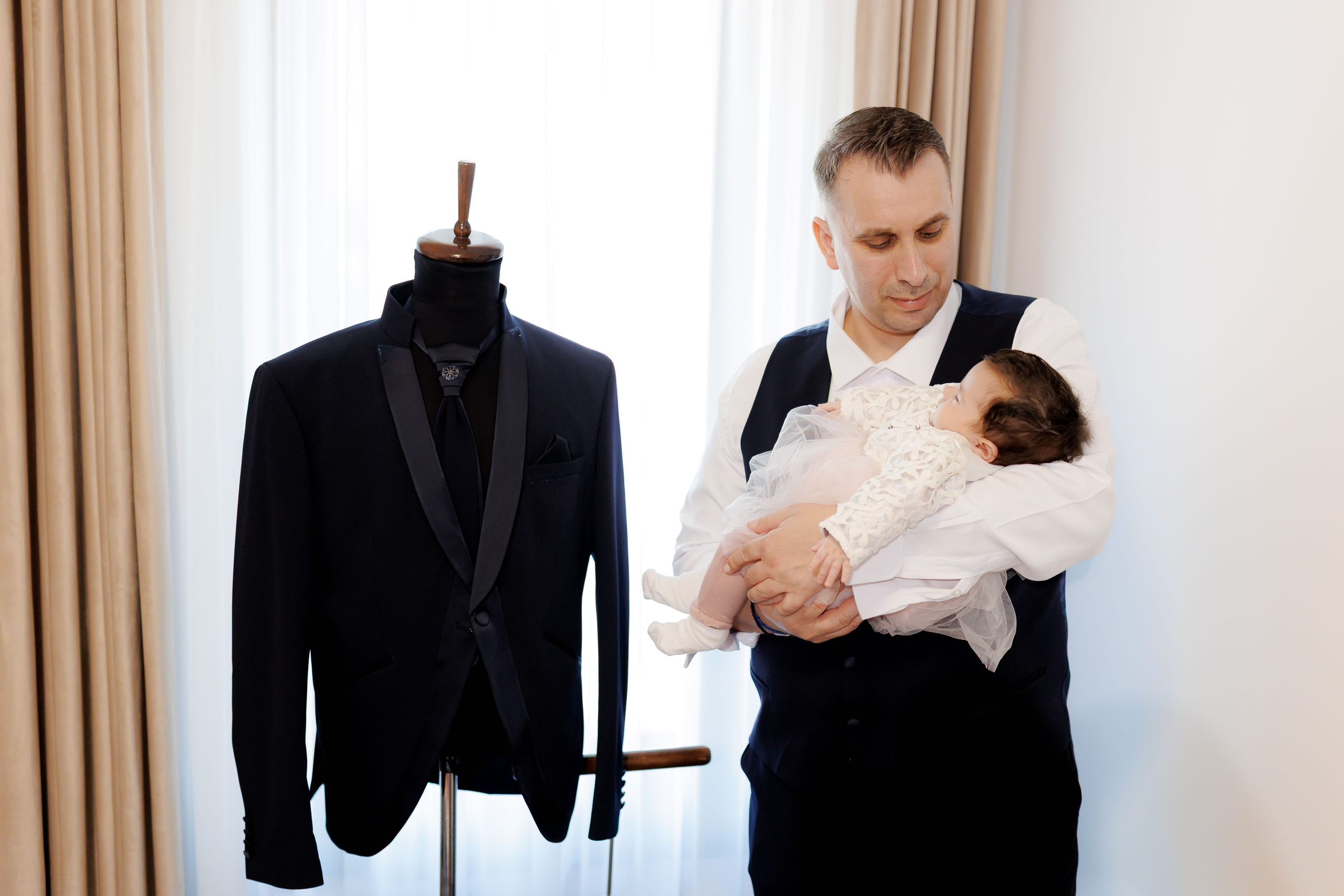 Povestea voastră, regizată de noi |Cristi Turculet Videograf Nuntă Suceava | wedding highlight. Servicii foto-video profesionale, pentru momente de neuitat