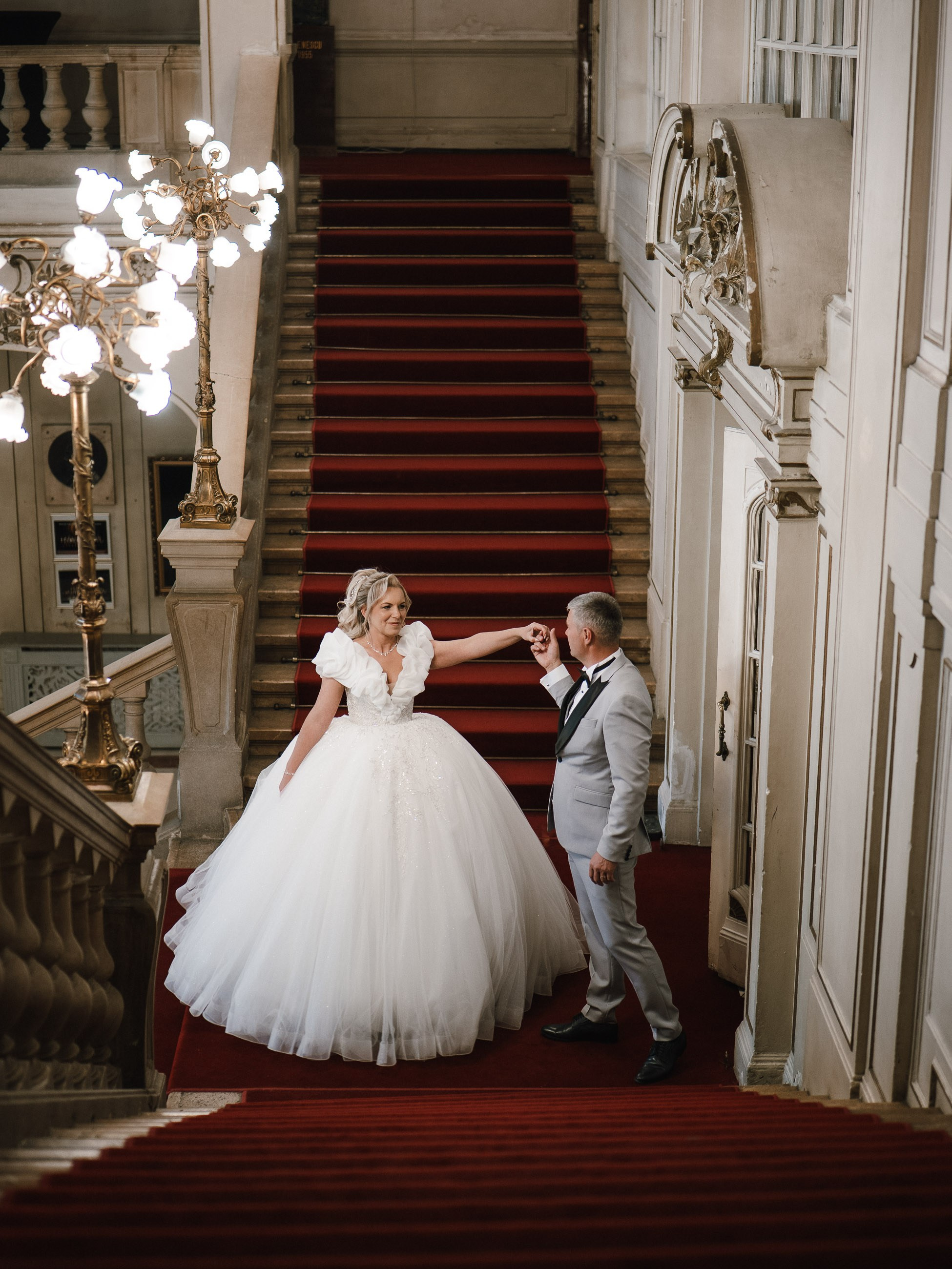 Fotografii Nuntă Teatrul Național Cluj-Napoca. Horatiu Fat: Fotograf si Videograf Profesionist Nunta Cluj-Napoca
