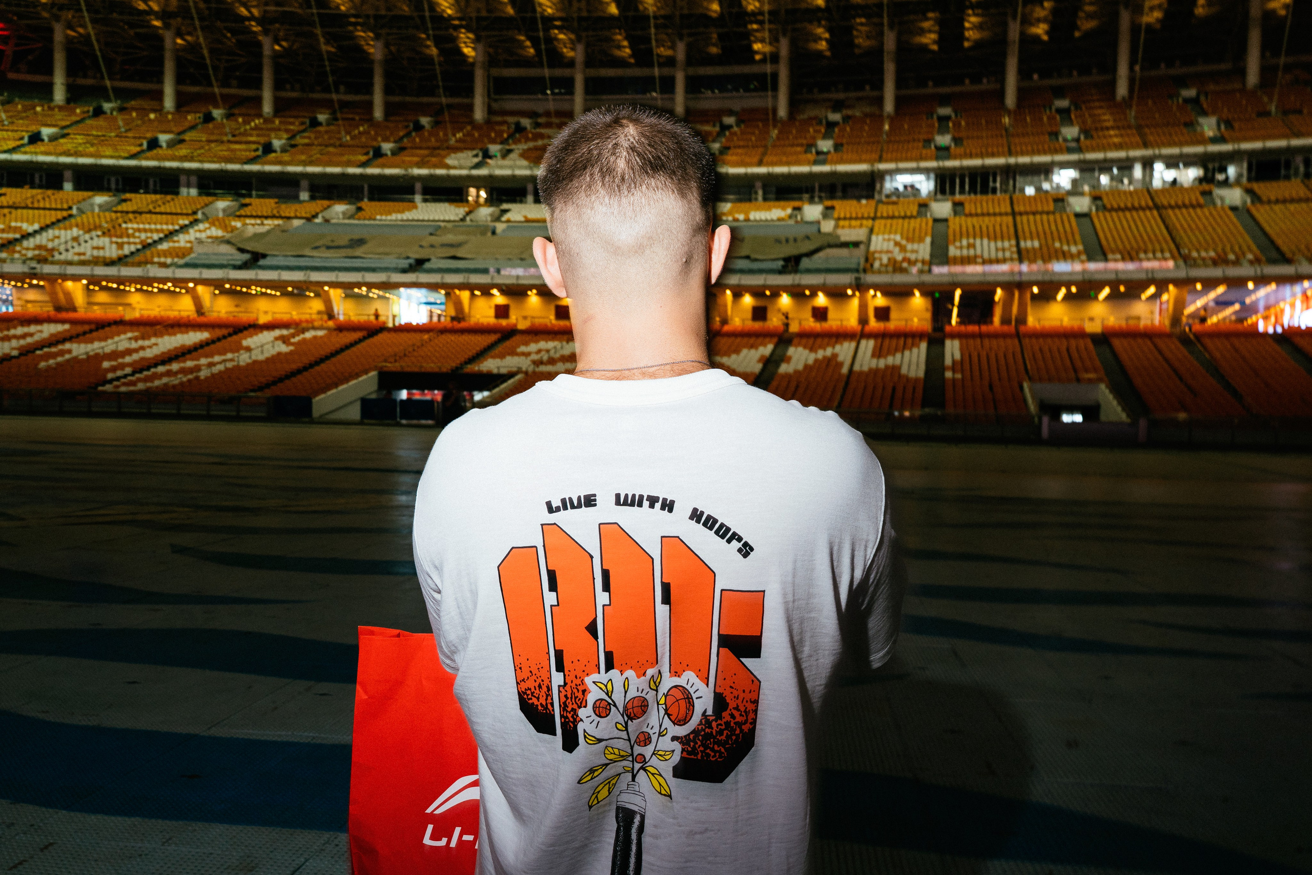 SLAVA NIKIFOROV. Фотограф В Гуанчжоу и Шэньчжэнь Андрей Лопатин