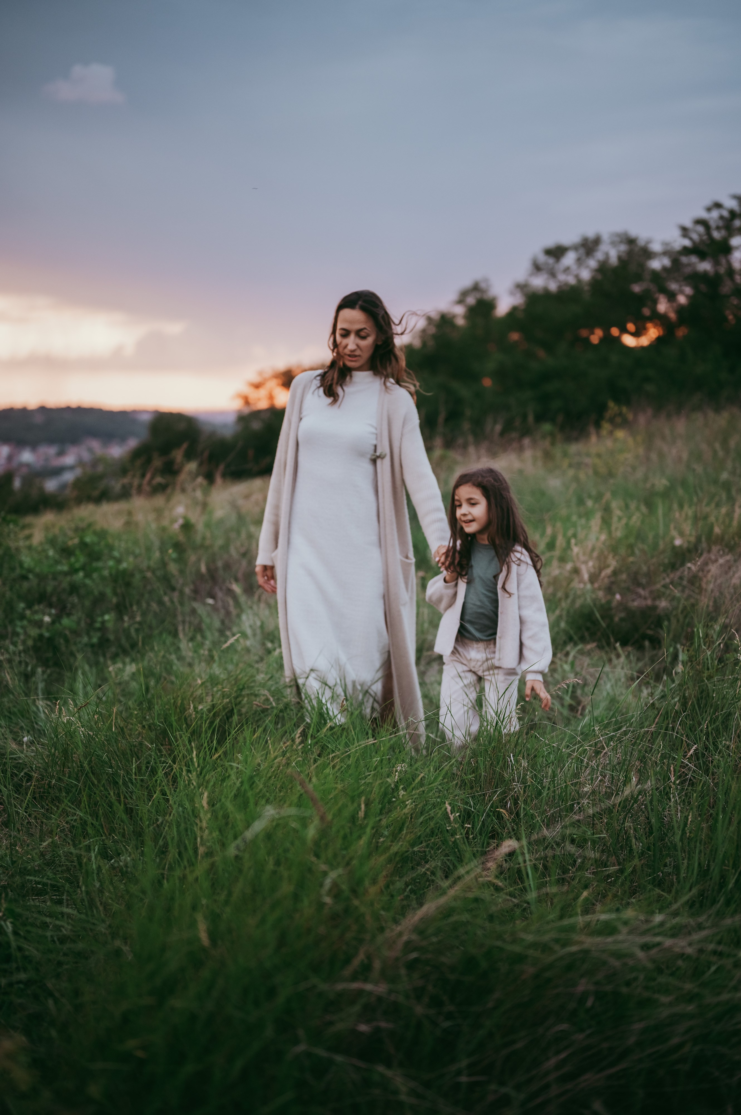 Bojana i Srna / mammy and me photosession. Deciji i porodicni fotograf u Beogradu Oksana Skendzic