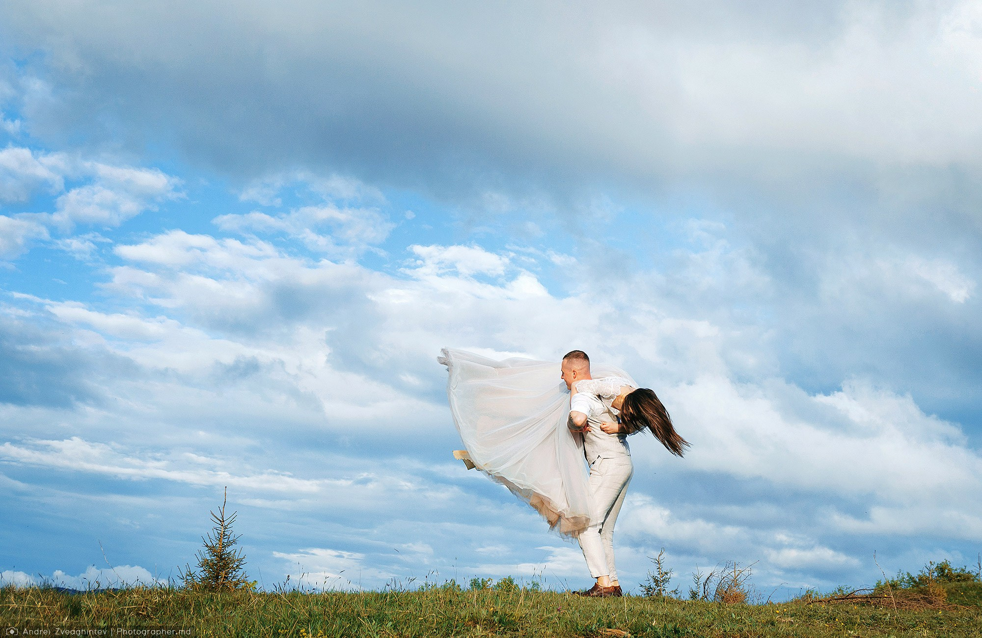 Sedinta foto in Carpati - fotograf Andrei Zveaghintev. Fotograf nunta si familie in Moldova, Chisinau - Andrei Zveaghintev