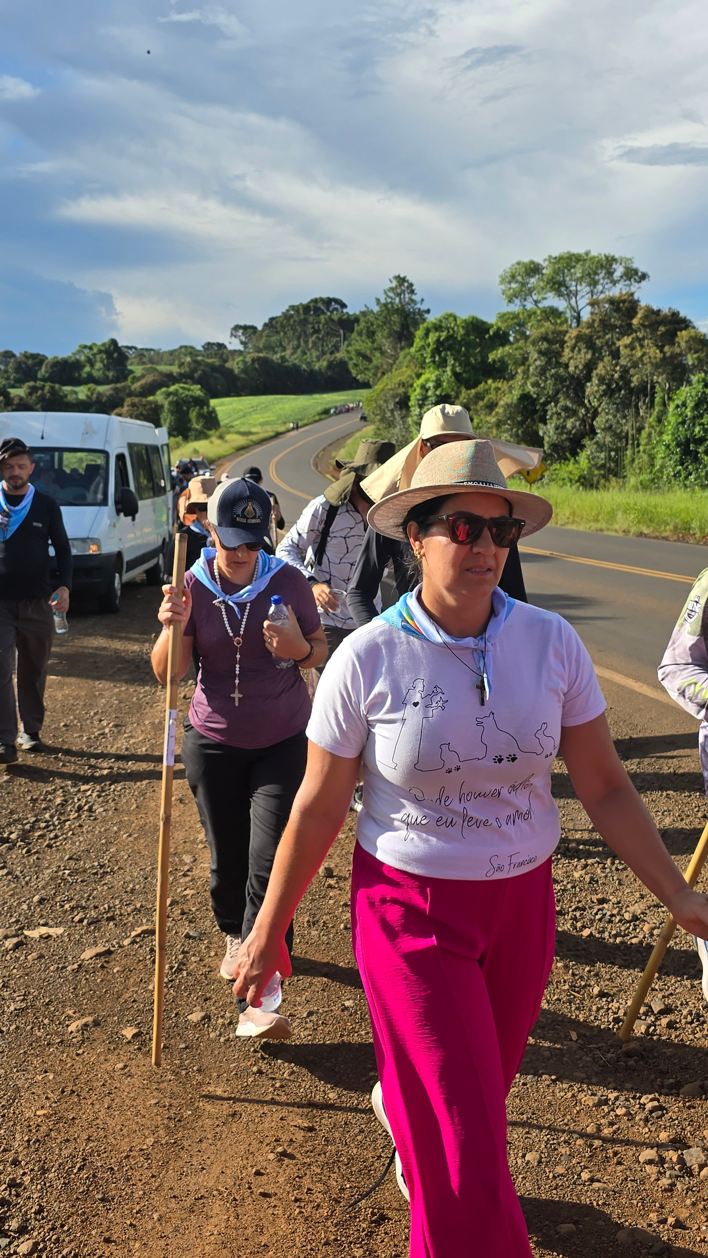 Peregrinação Nossa Senhora de Belém. Handa Produções