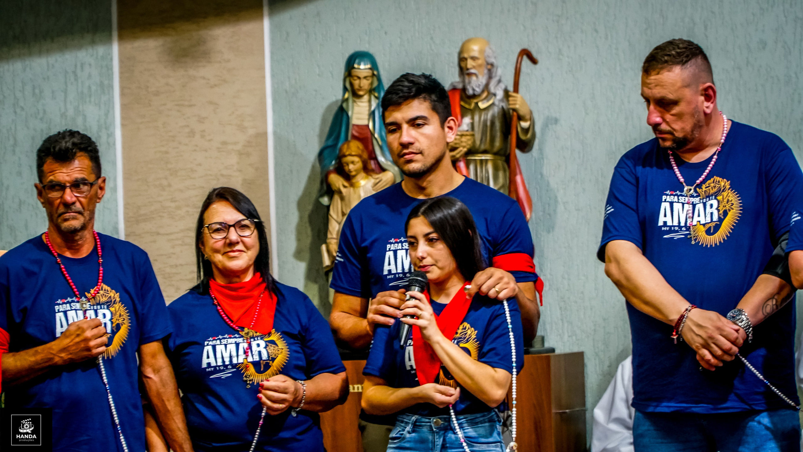 Acampamento Casais. Handa Produções