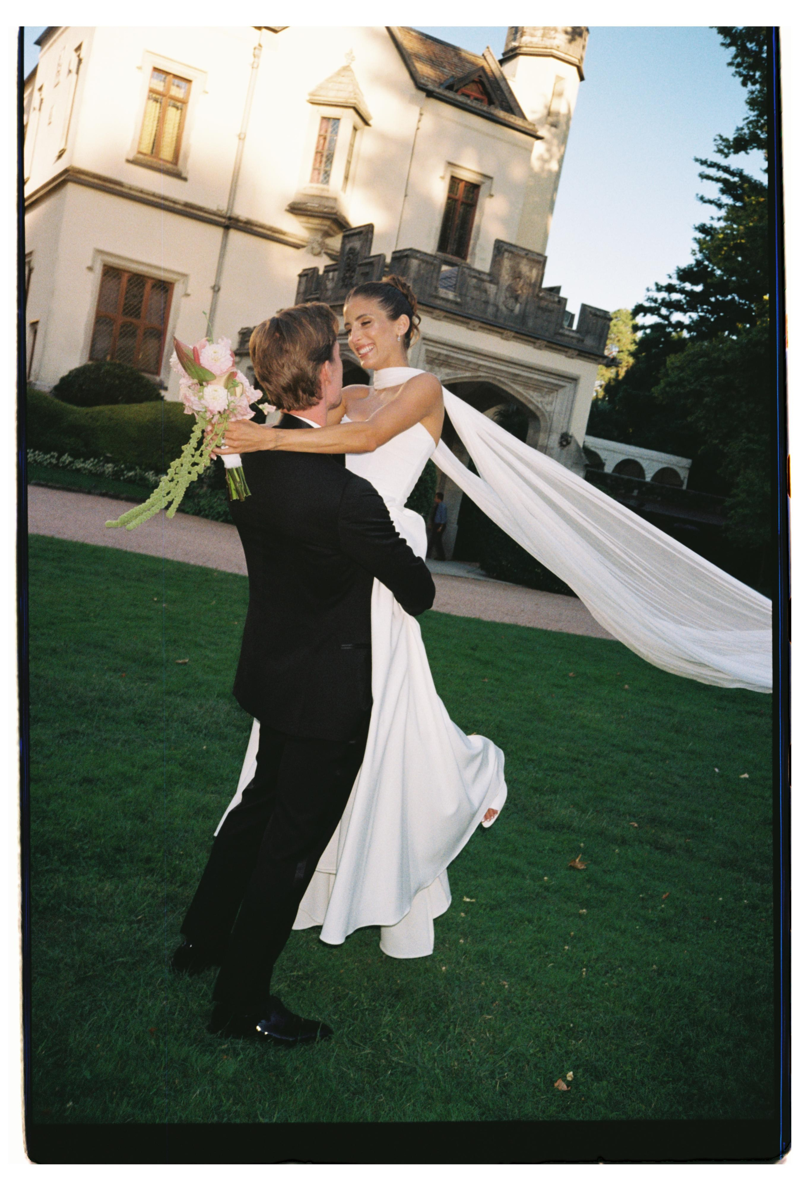 Wedding Photographer Lake Maggiore Como Italy. Wedding Photographer Rome Tuscany Como Sicily Puglia Amalfy Italy- Oksana Savenchuk