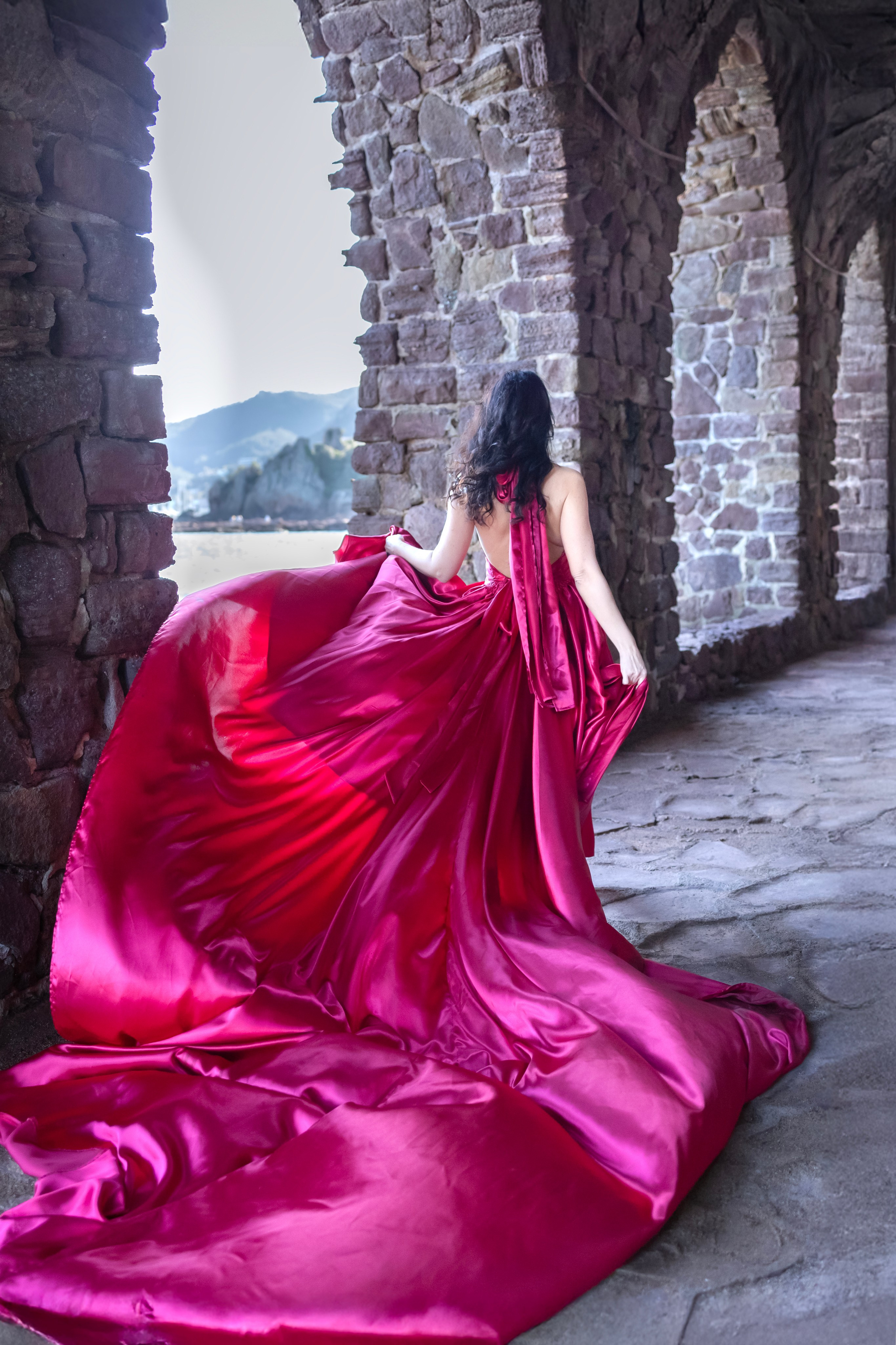 Long dresses shooting. Photographer in Munich