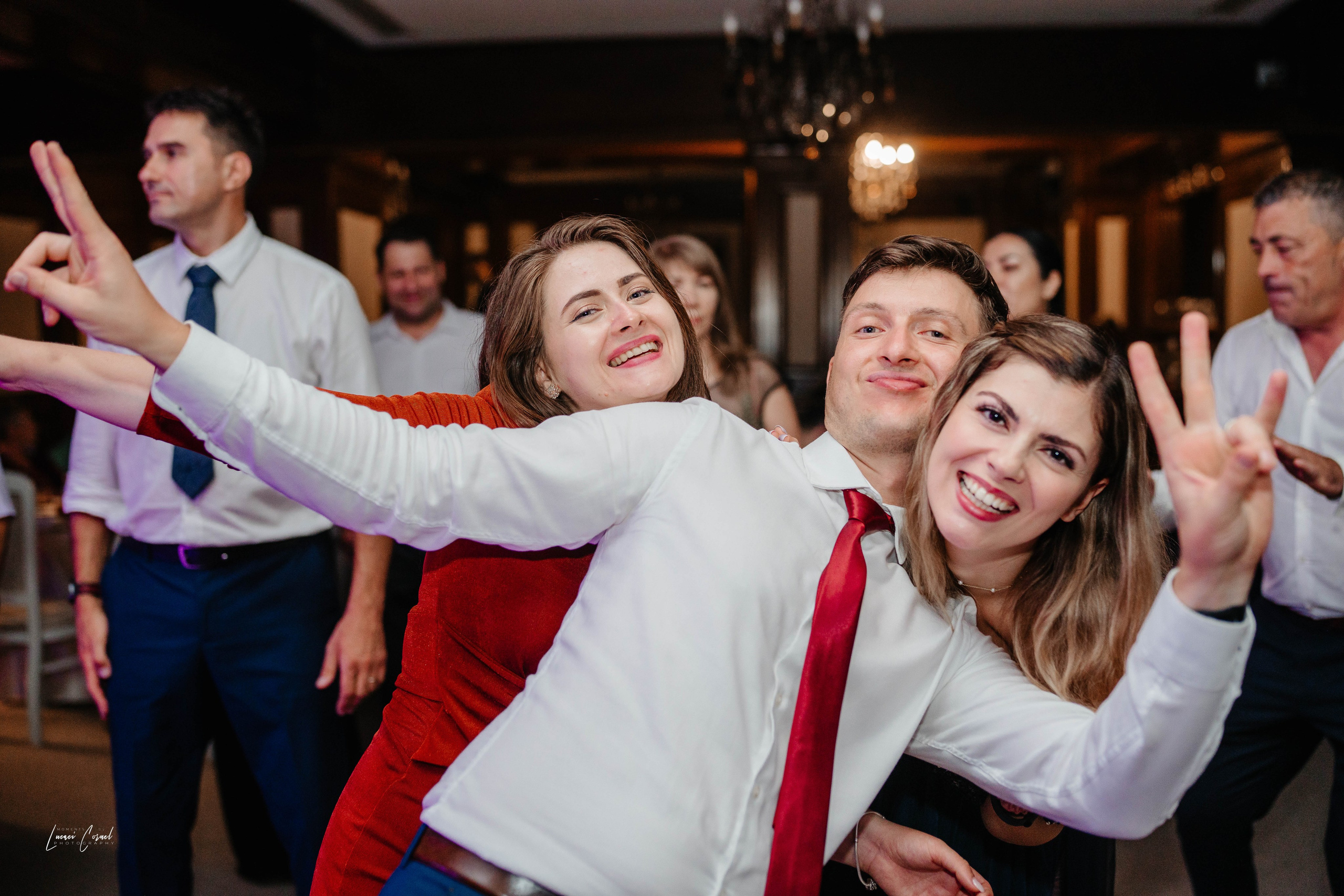 Adina & Alexandru – Nuntă elegantă în Roman. Fotograf de nuntă, corporate, botezuri, majorate și aniversări Roman, Lucaci Cornel