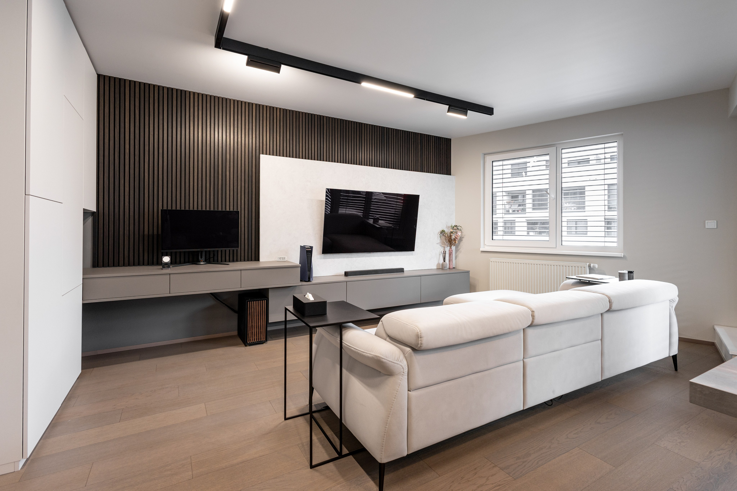 Interior. Family photographer in Prague and Europe Francesca