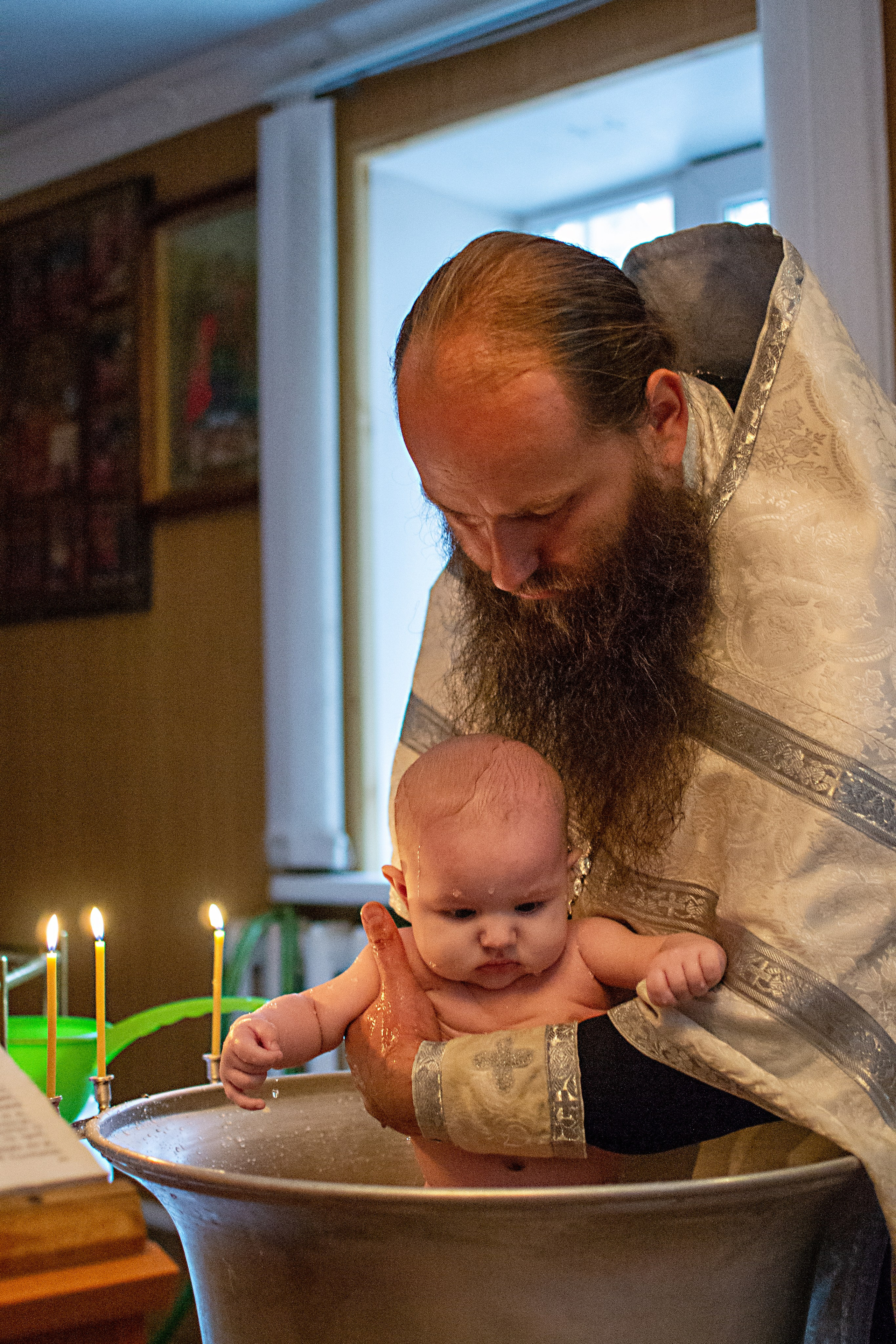 Таинство крещения. Фотограф новорожденных в Темиртау и Караганде Любовь Жукова newborn