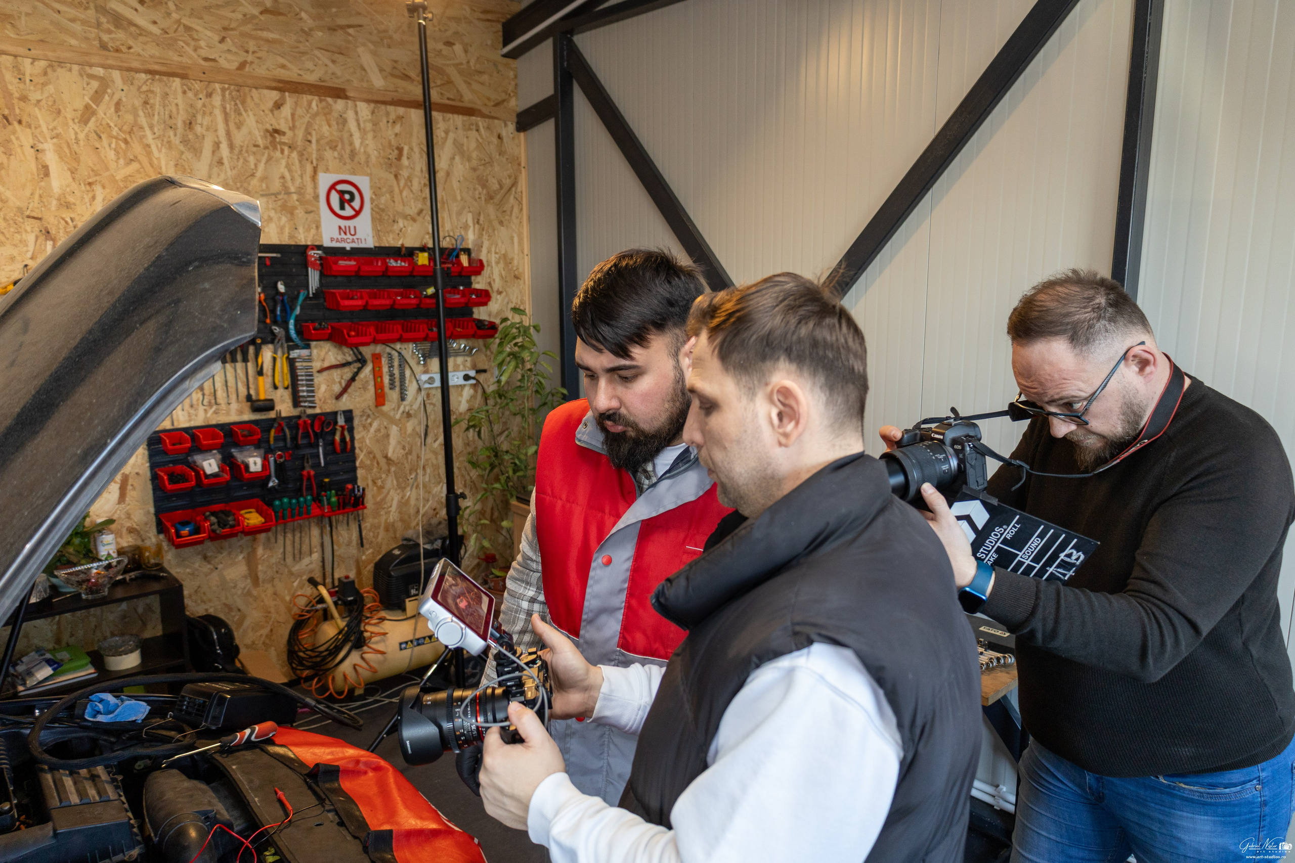 Căutarea. Gabriel Nistor Art-Studios - Fotografo / Videografo Iasi