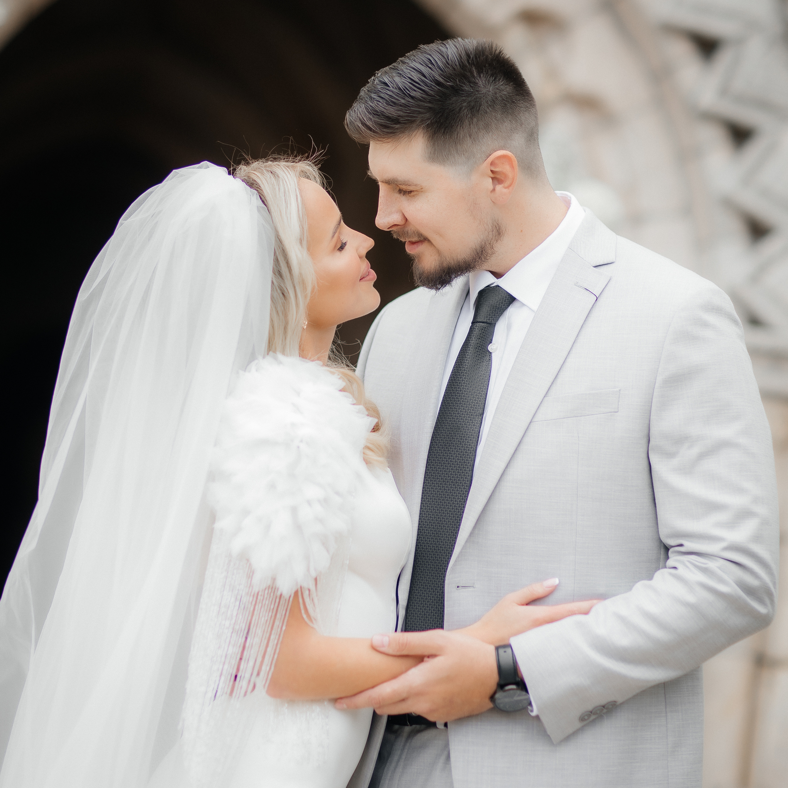 Cute Wedding at Spanish Monastery in Miami. Luxury Wedding Photography and Cinematography