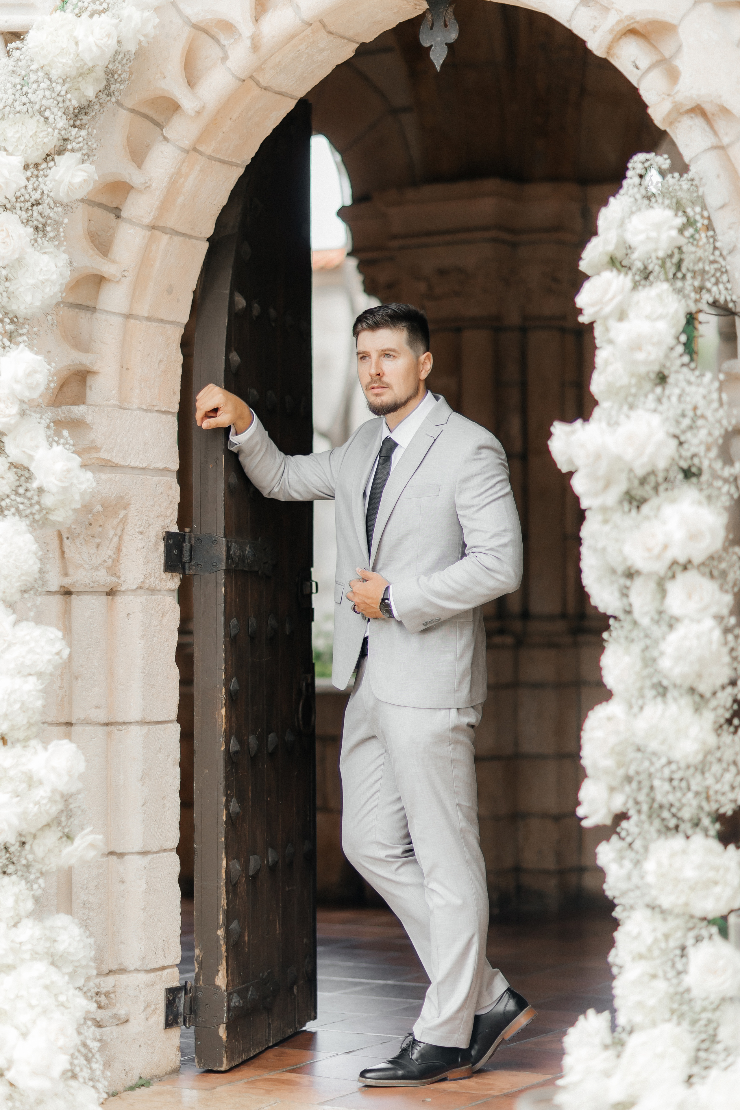 Cute Wedding at Spanish Monastery in Miami. Luxury Wedding Photography and Cinematography