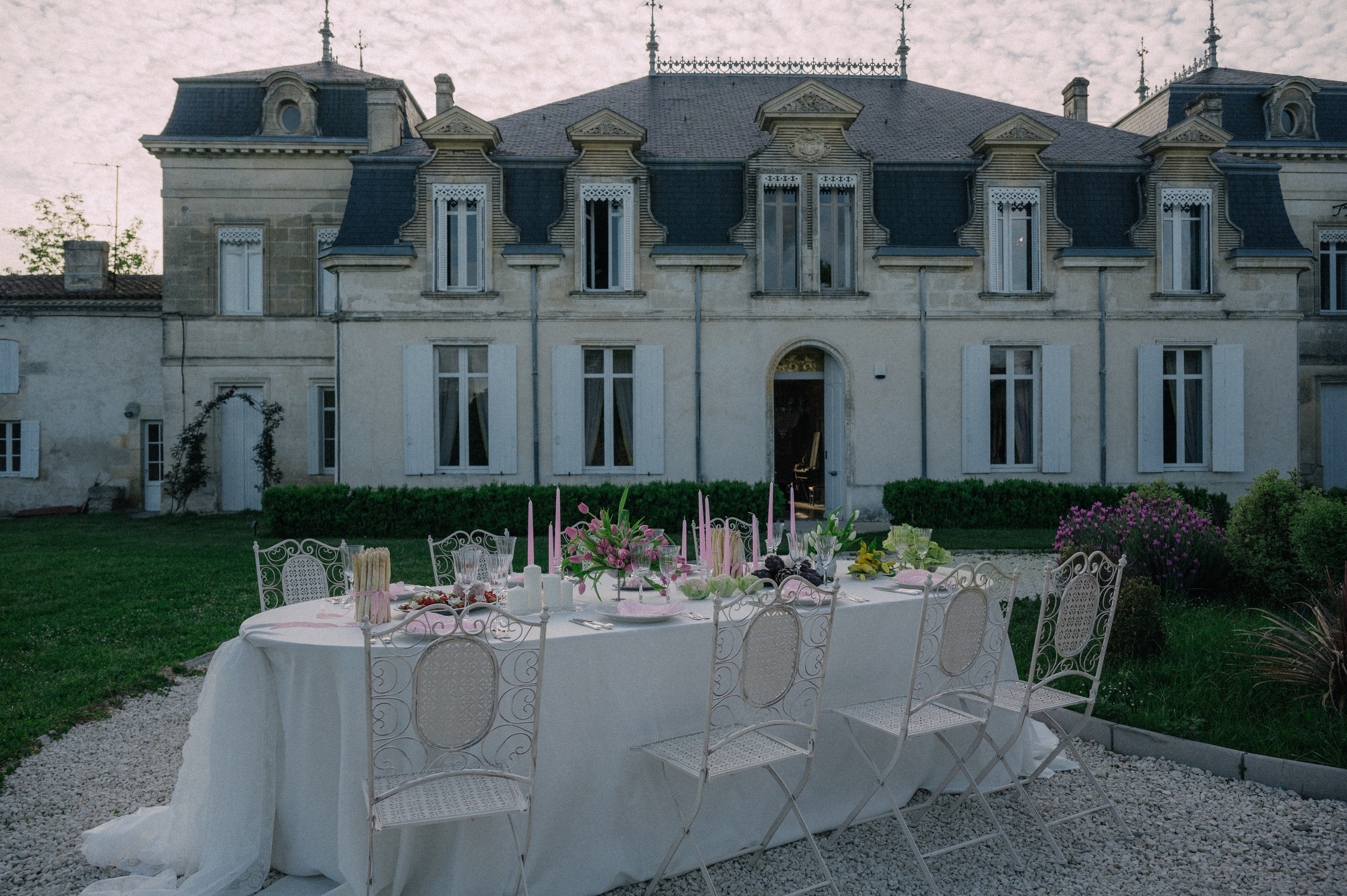 Paula and Tony. Wedding and commercial photographer