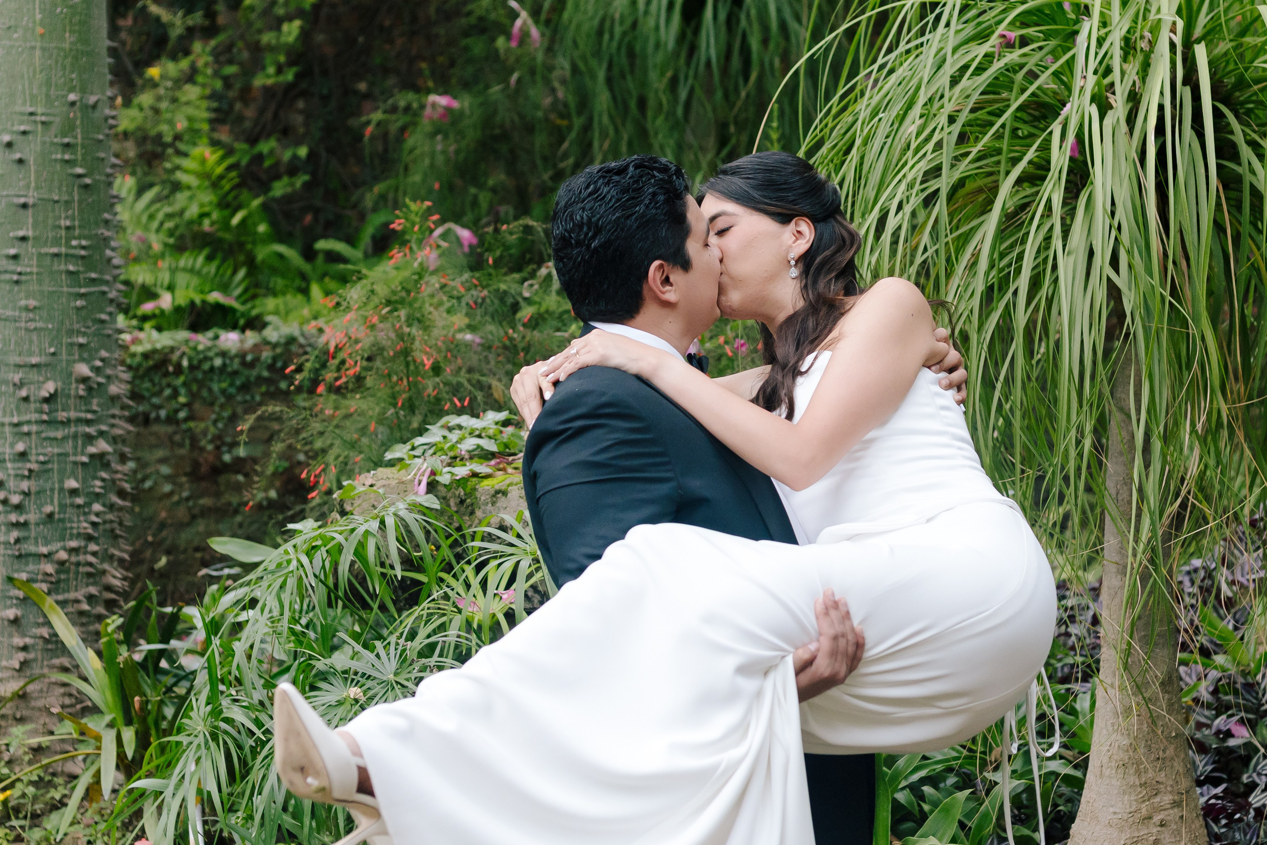 Civil. Wedding Photographer Ruth Preciado
