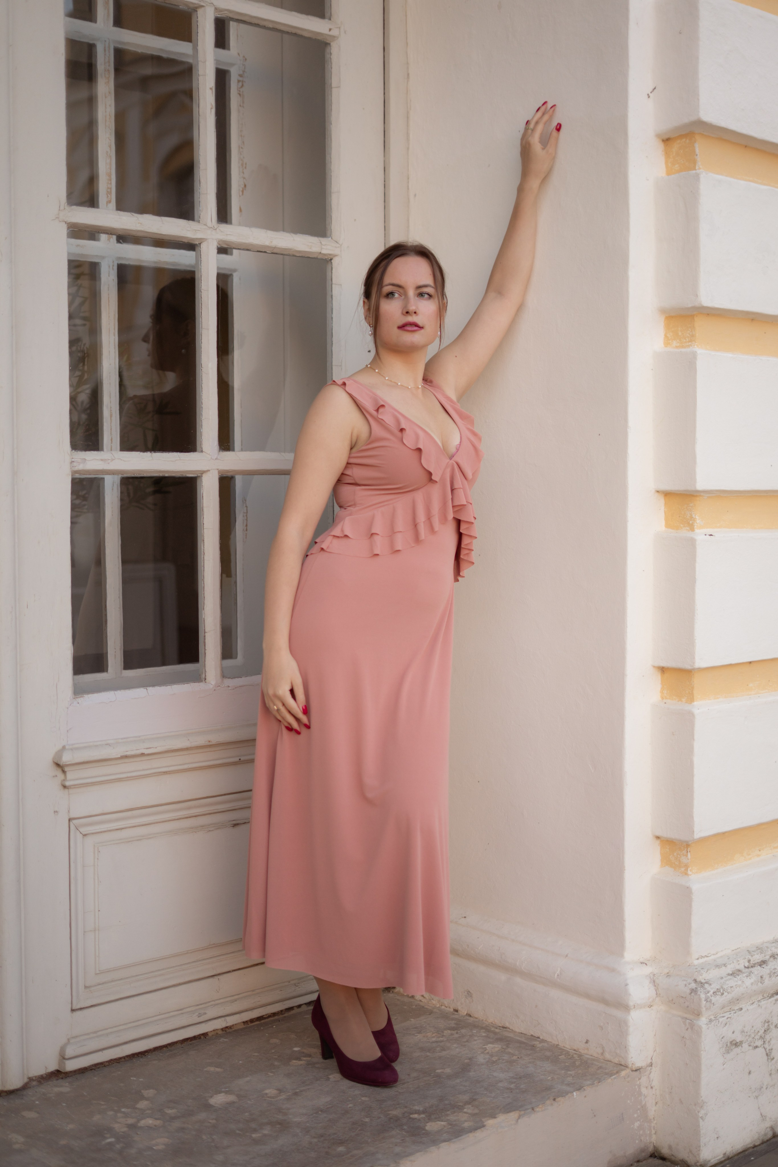 The Timeless Elegance Ft.Liva. Potrait Photography Arjunovision