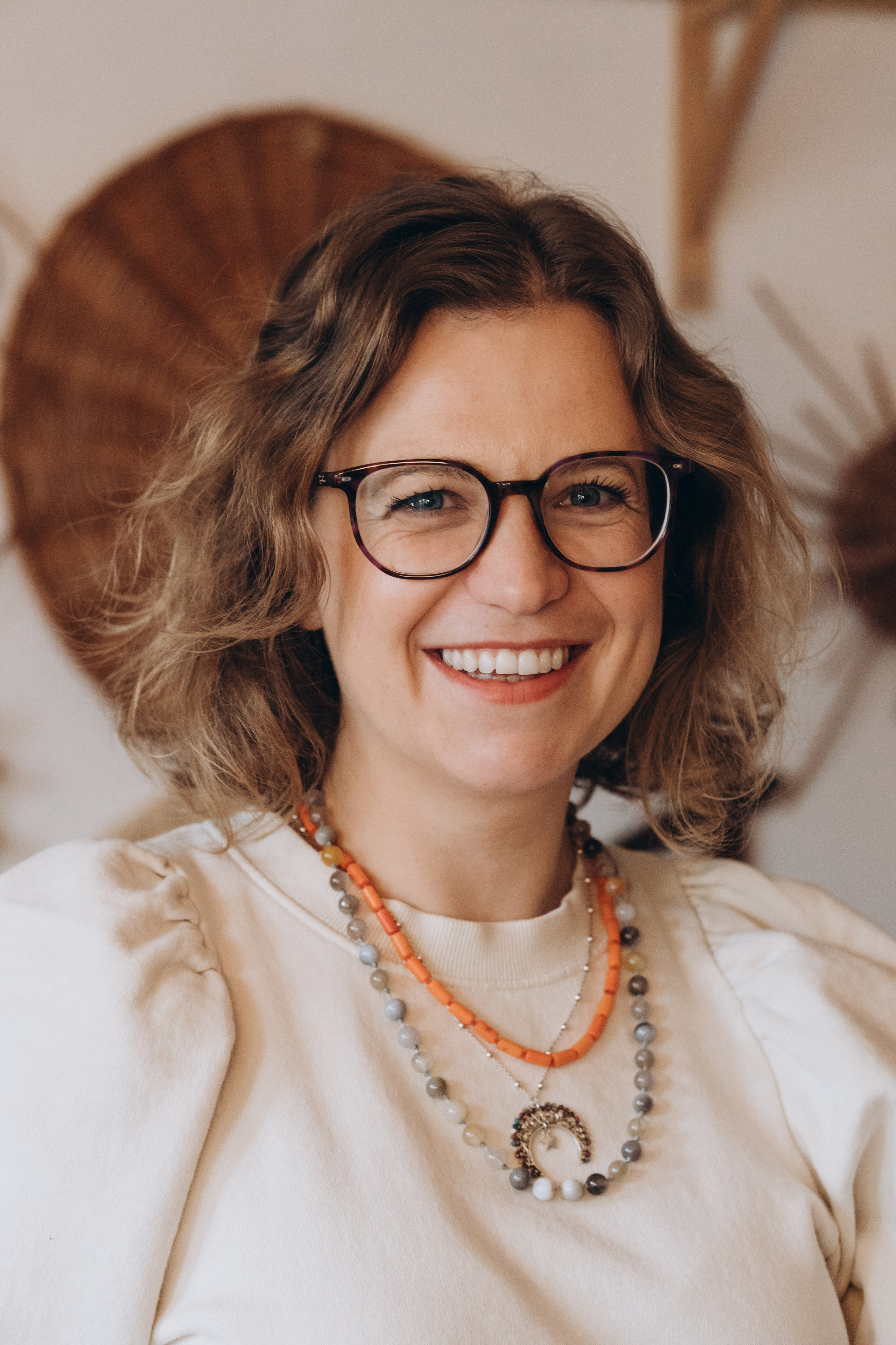 Siostry Plotą — sesja wizerunkowa. Kinga Dietrich