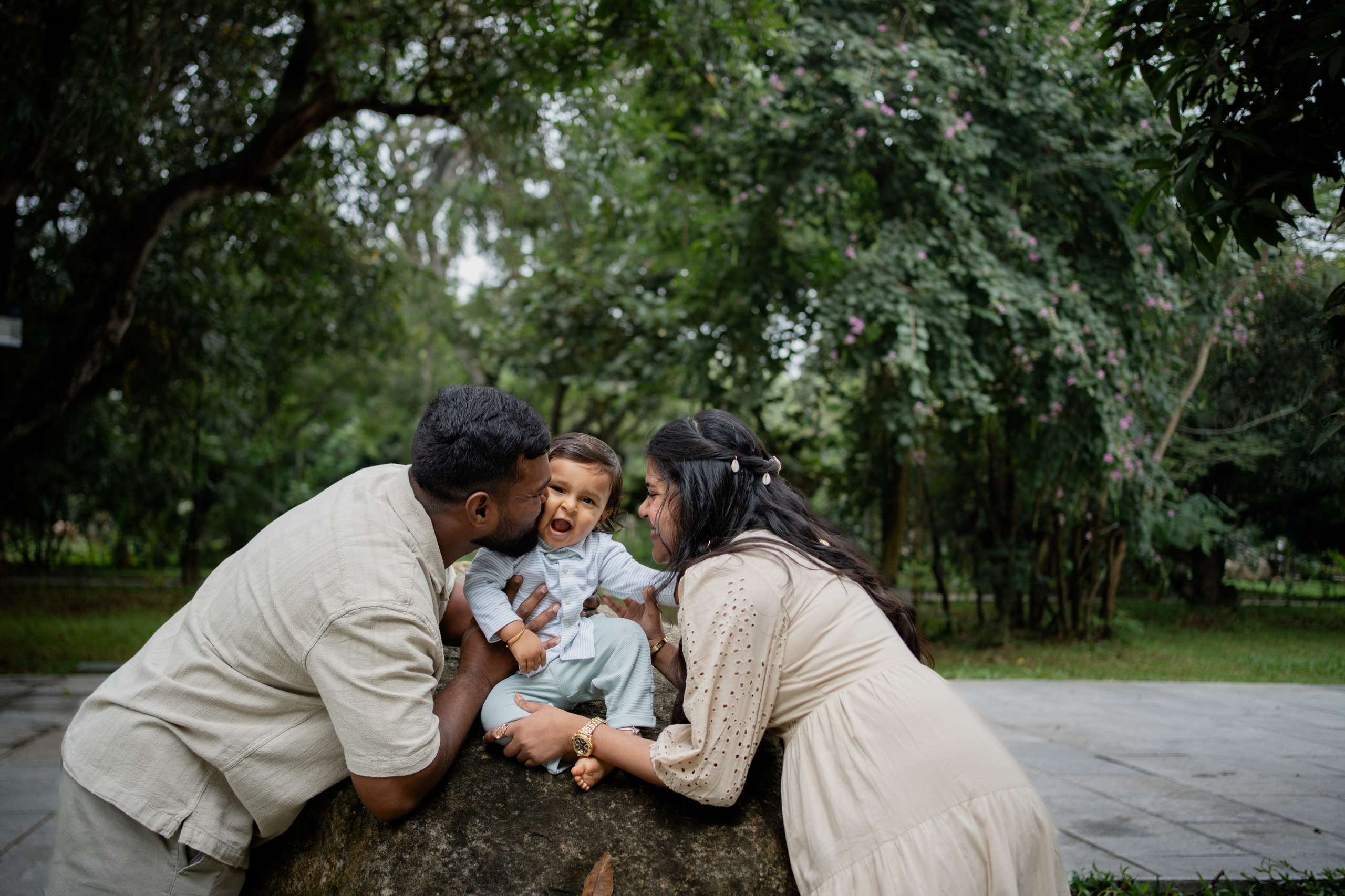 Theesan Raavanan. Menu