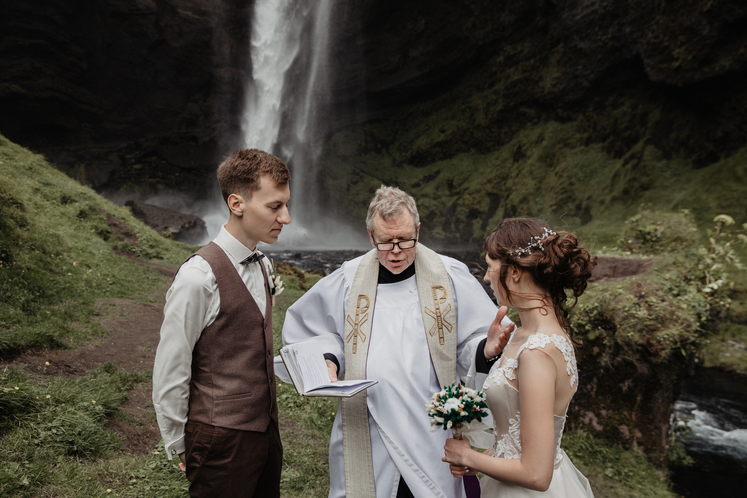 Wedding in Iceland | Valeria & Vsevolod. Iceland elopement photographer & videographer