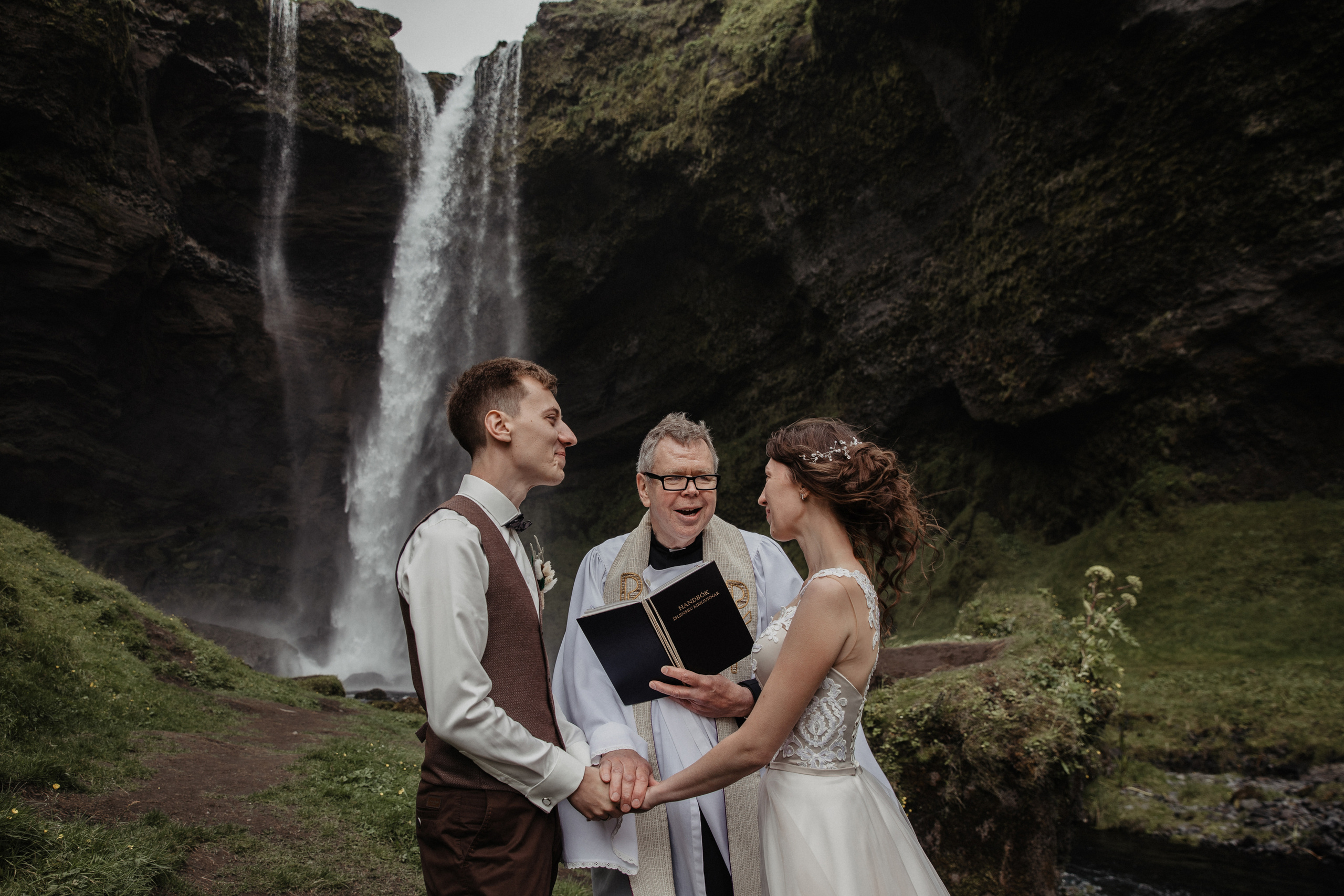 Wedding in Iceland | Valeria & Vsevolod. Iceland elopement photographer & videographer