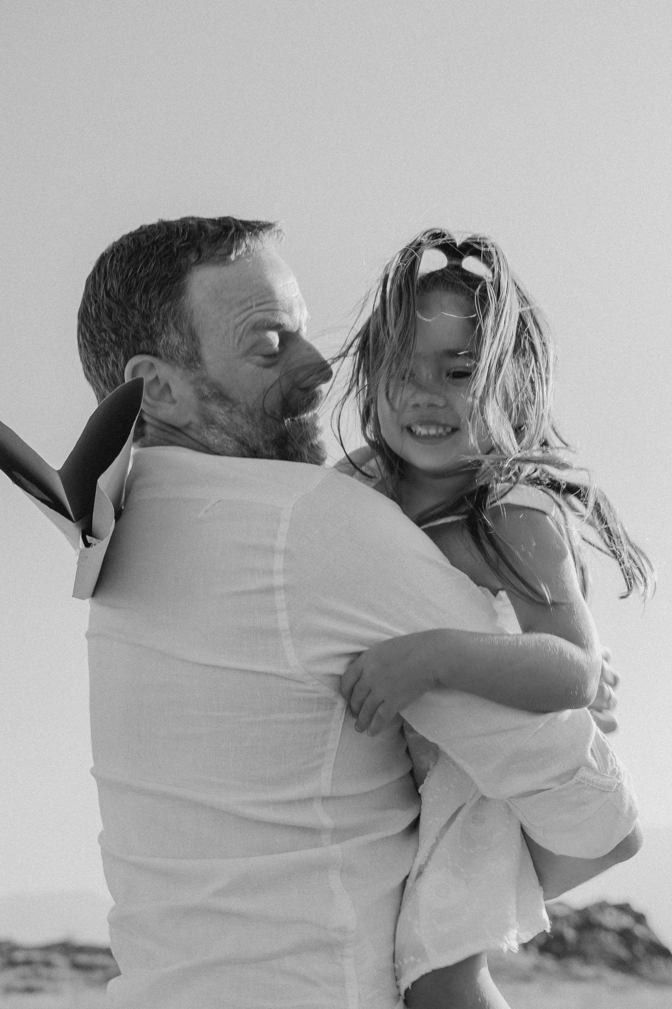 Family Photoshoot in the Mountains — Nature & Tenderness. Photographer in Santiago, Chile Anna Almazova