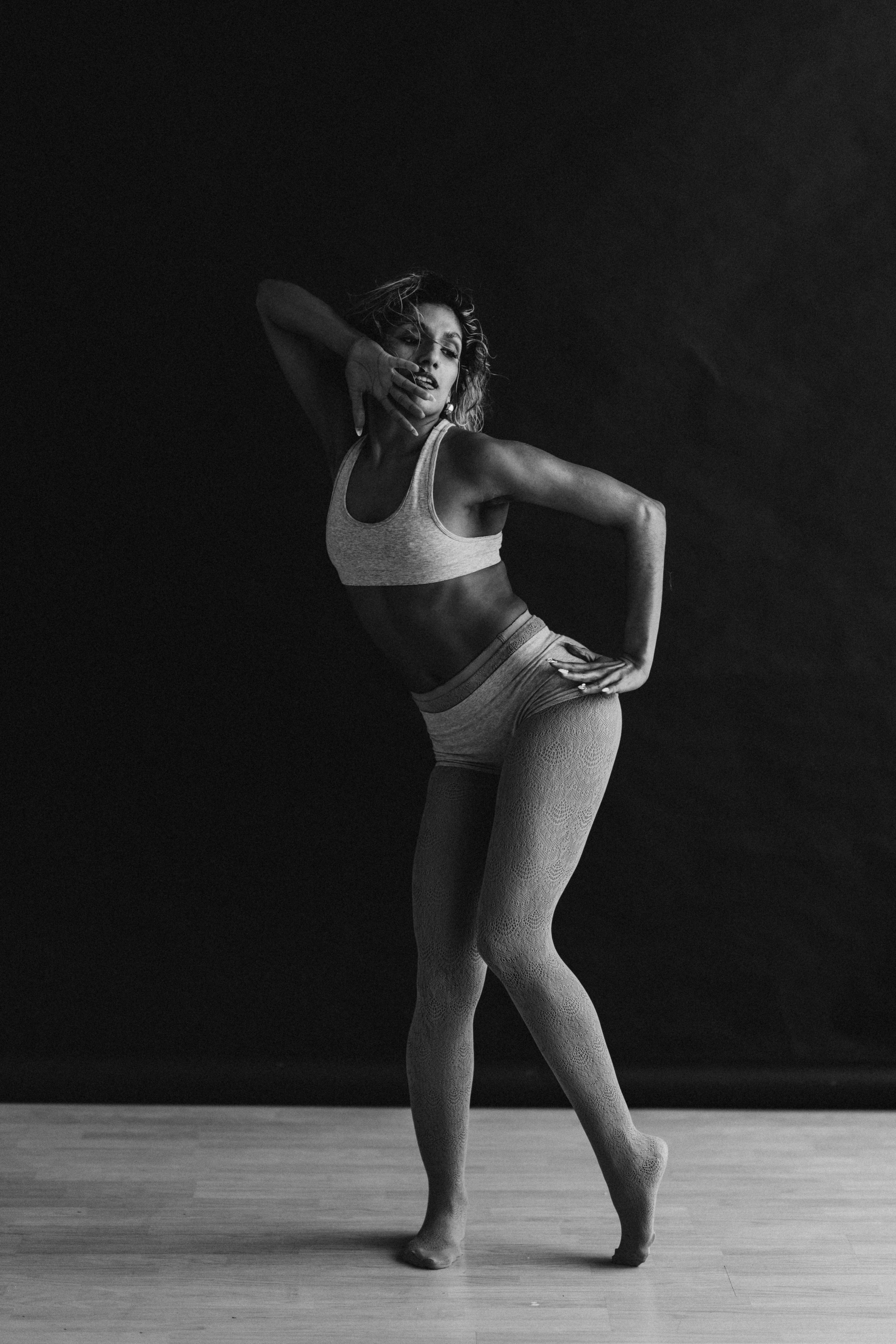 DANCERS. Victoria Olonen – Cinematic Portrait Artist | Helsinki & Europe