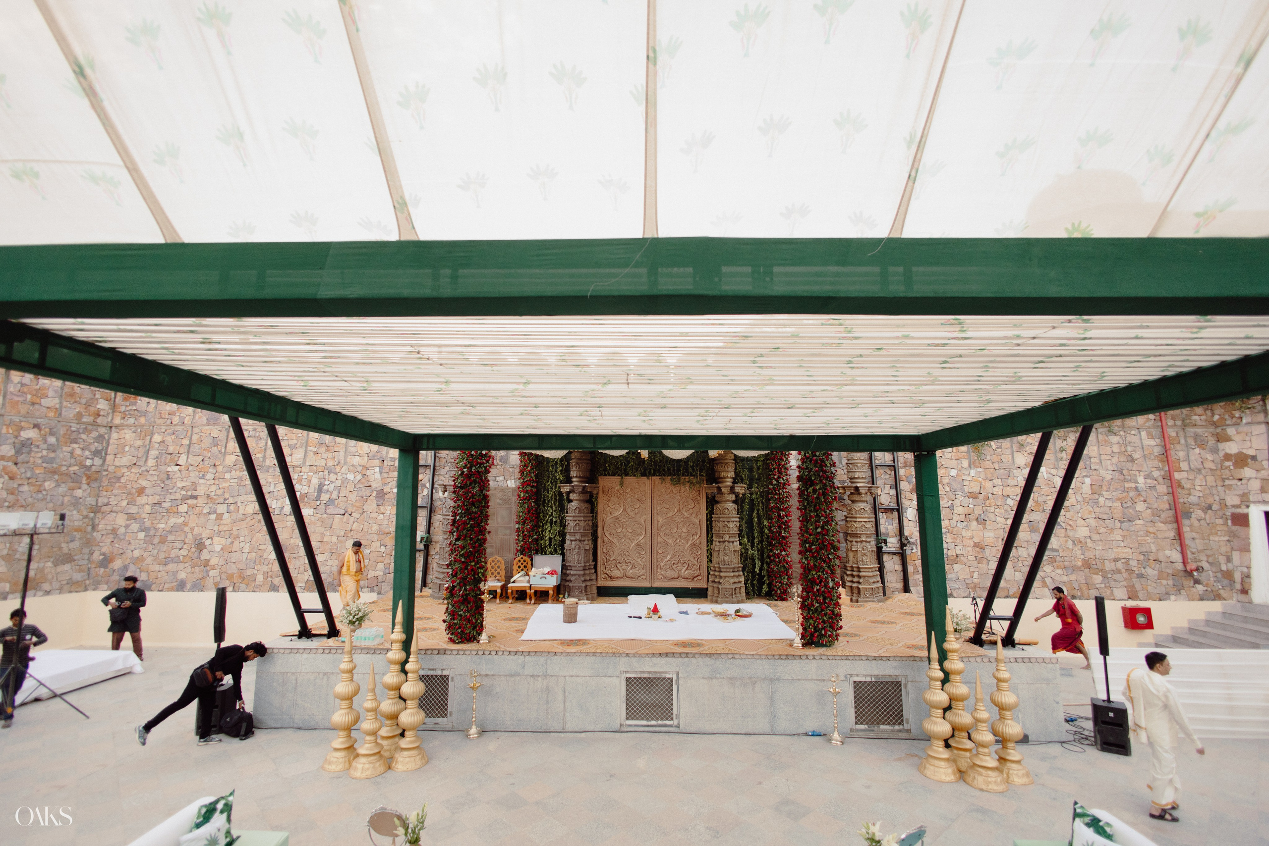 Deepak & Aarushi. Wedding & Editorial Photographer | Anandshivadas