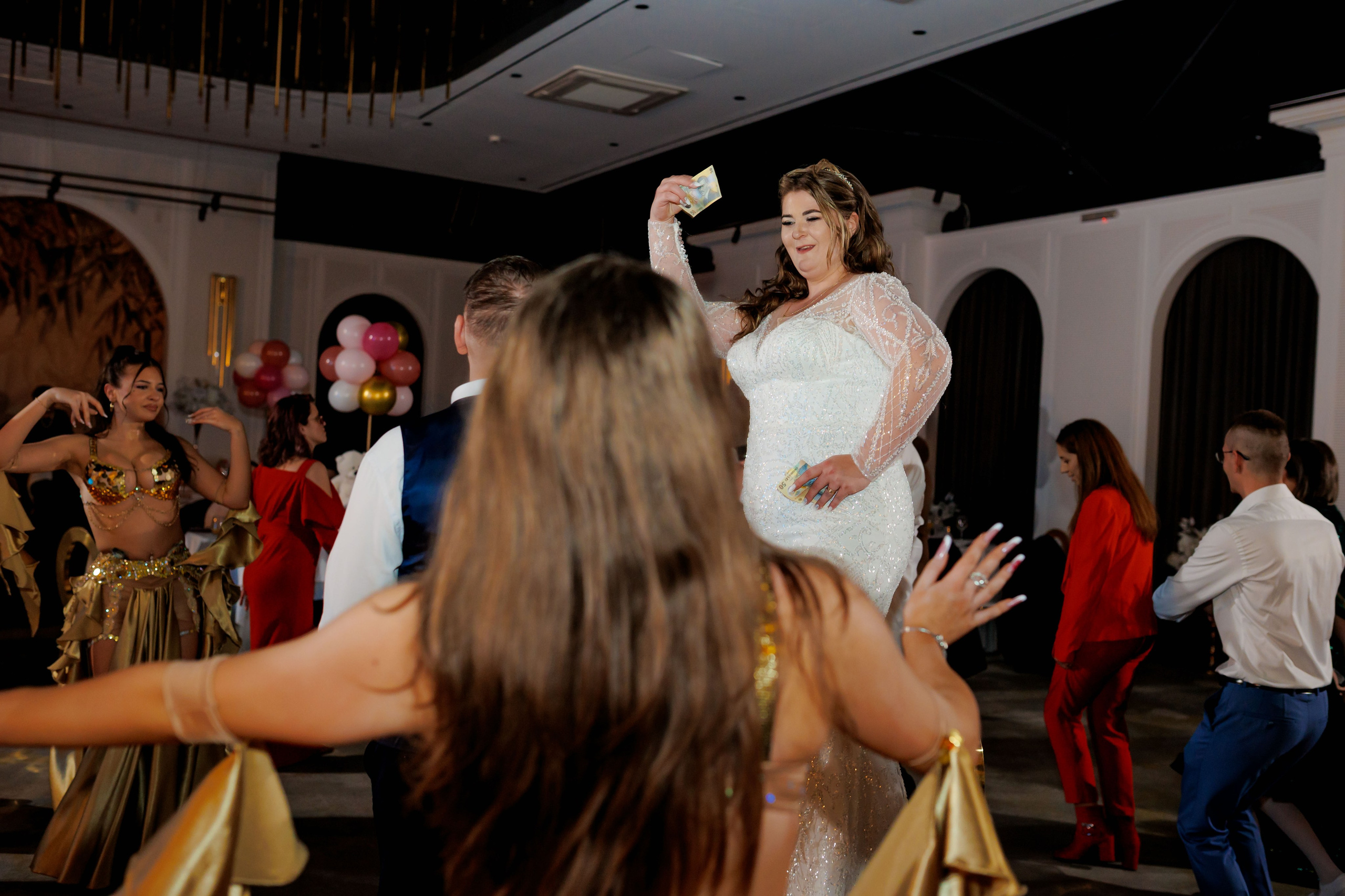 Povestea voastră, regizată de noi |Cristi Turculet Videograf Nuntă Suceava | wedding highlight. Servicii foto-video profesionale, pentru momente de neuitat