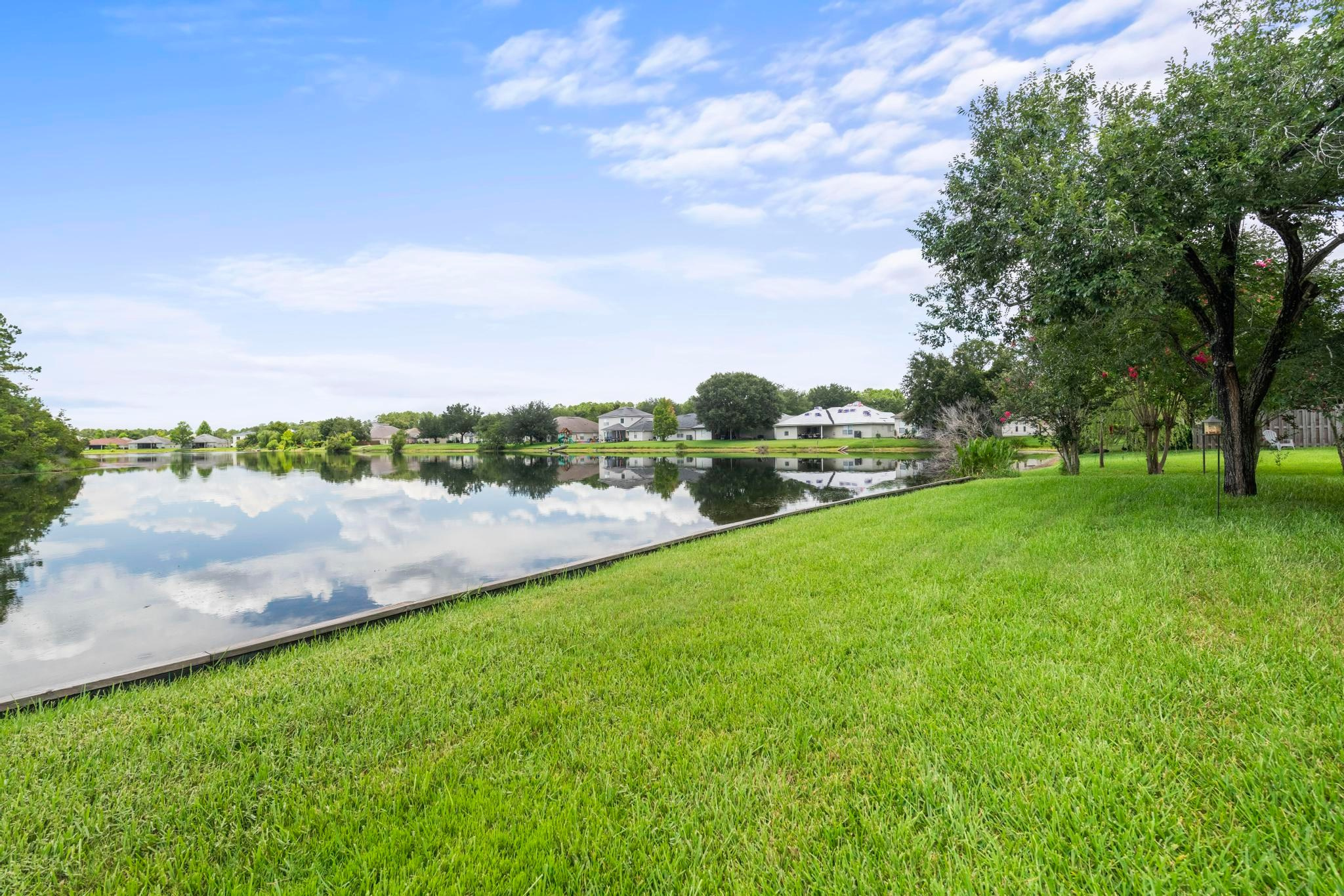 Bridgecreek Drive W, Jacksonville Fl 32 244