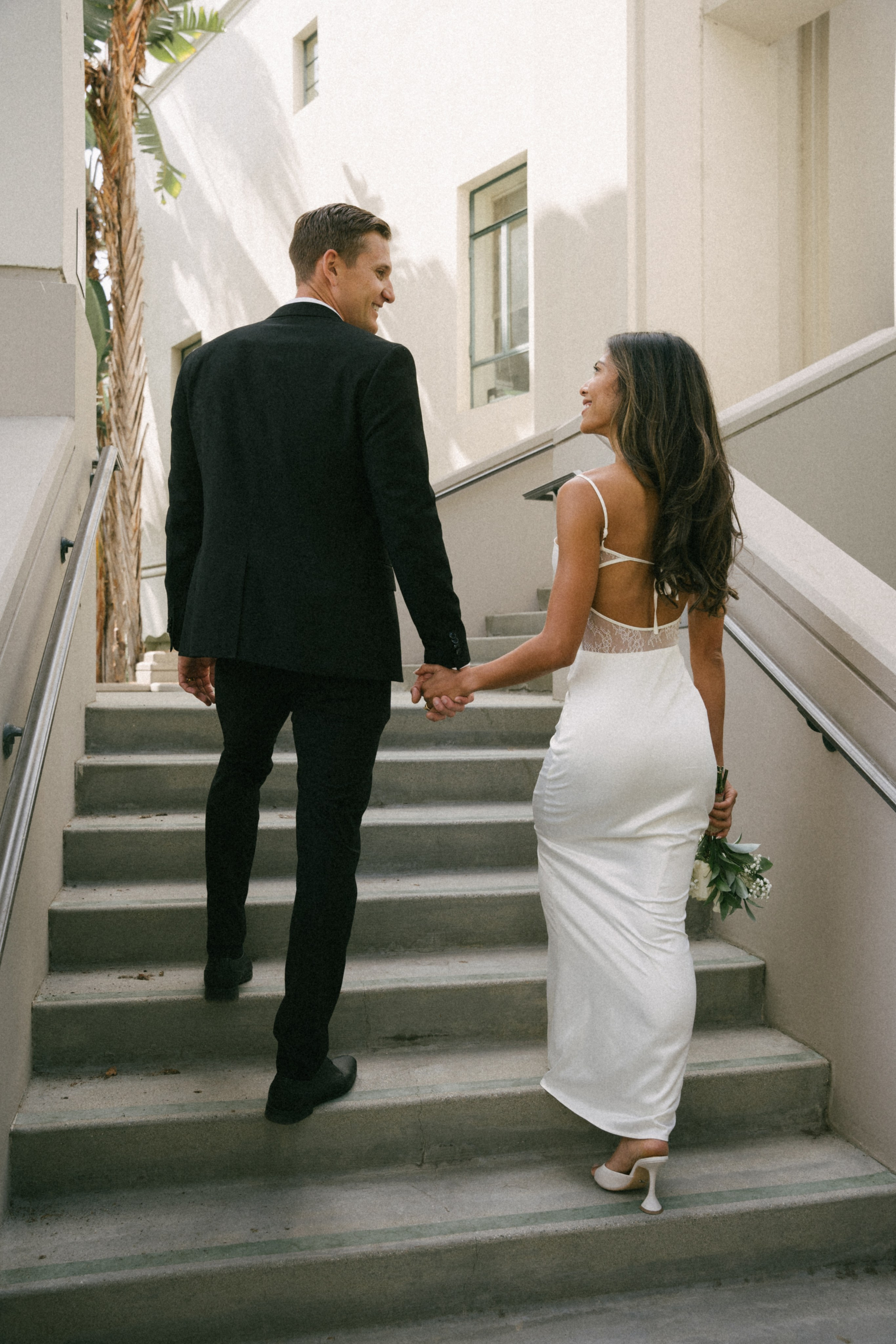 Beverly Hills Courthouse Wedding. Beverly Hill Elopement. Small Wedding in Beverly Hills