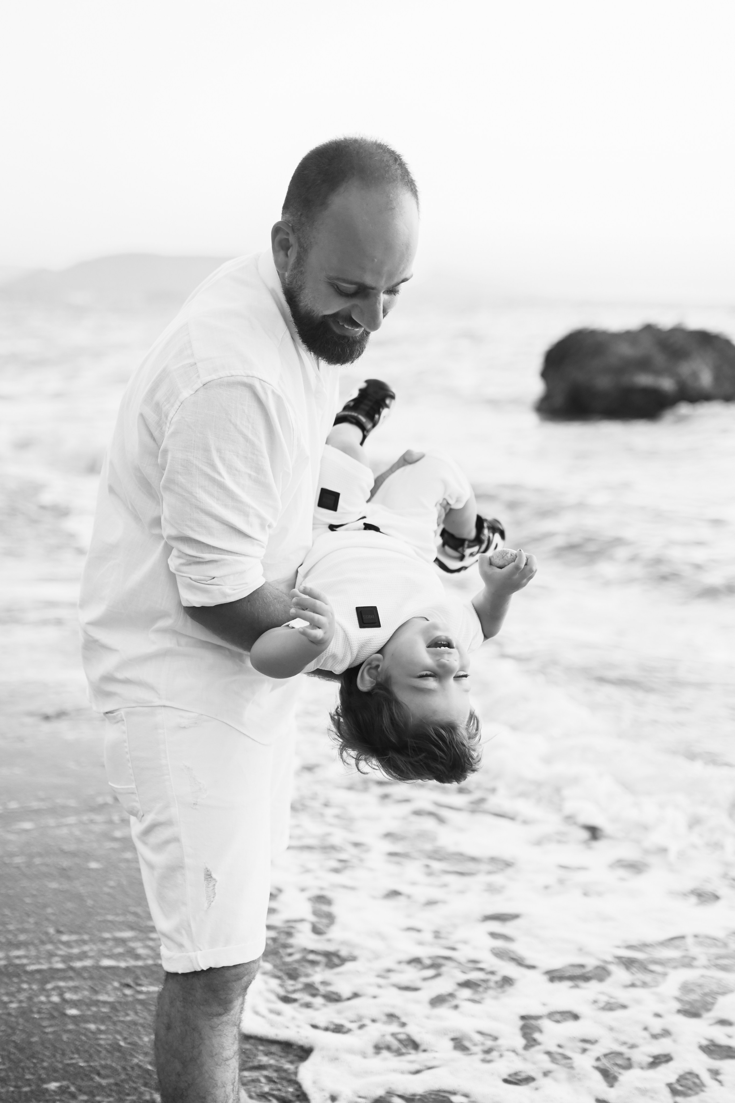 Family Photoshoot Rhodes. Φωτογράφος νεογέννητων στη Ρόδο. Φωτογράφιση εγκυμοσύνης