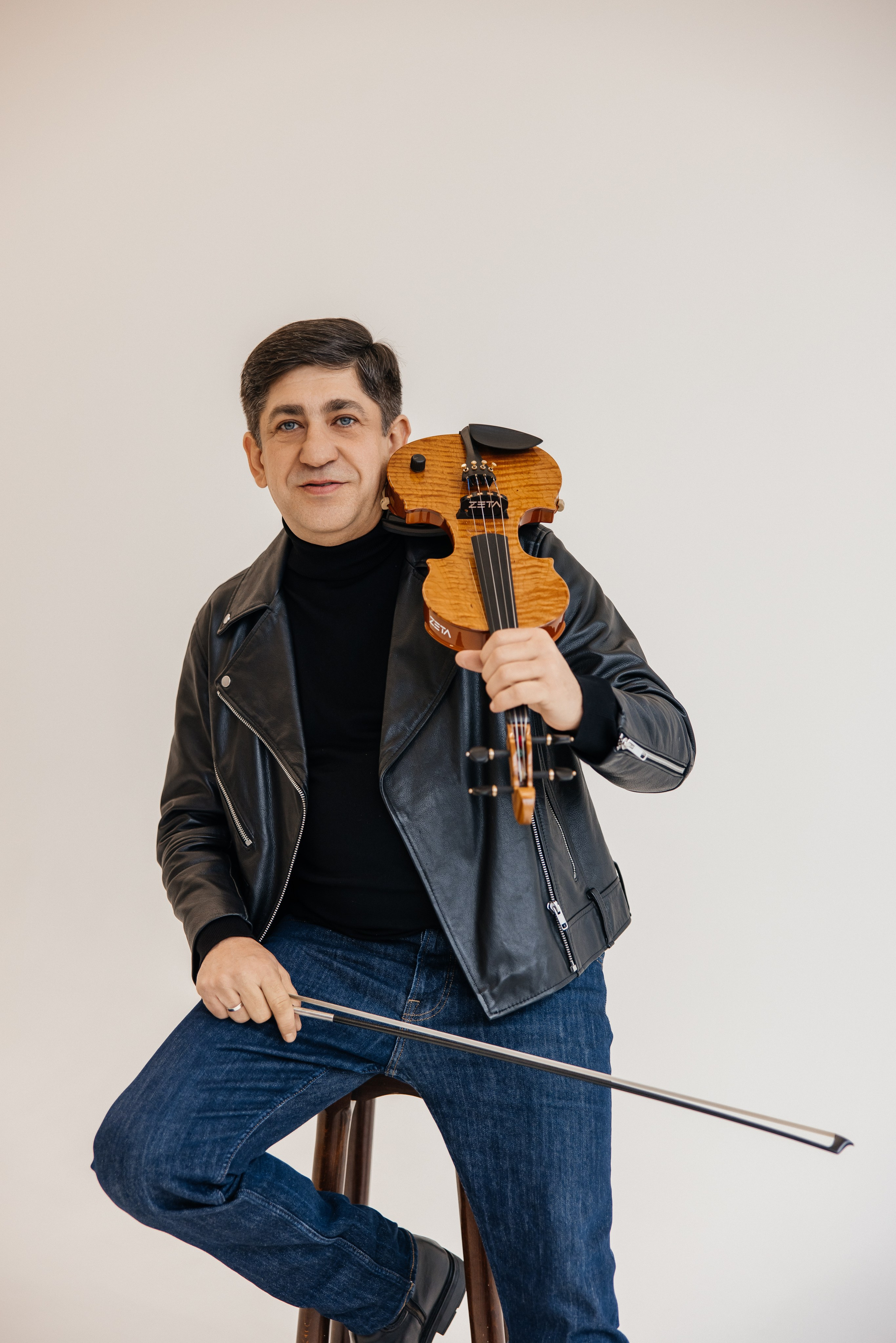 Corneliu & Angela Botgros. Furduidumitru.com