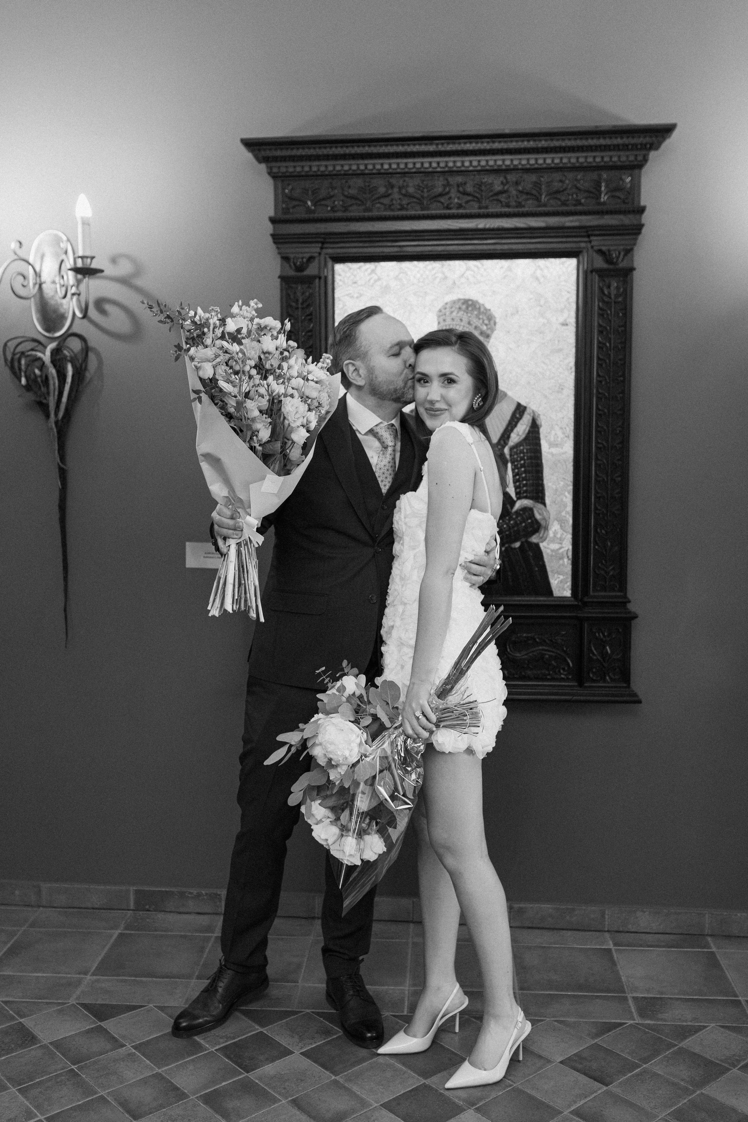 Monika ir Vytautas — miestu alsuojanti trumpa jaunųjų fotosesija Kaune