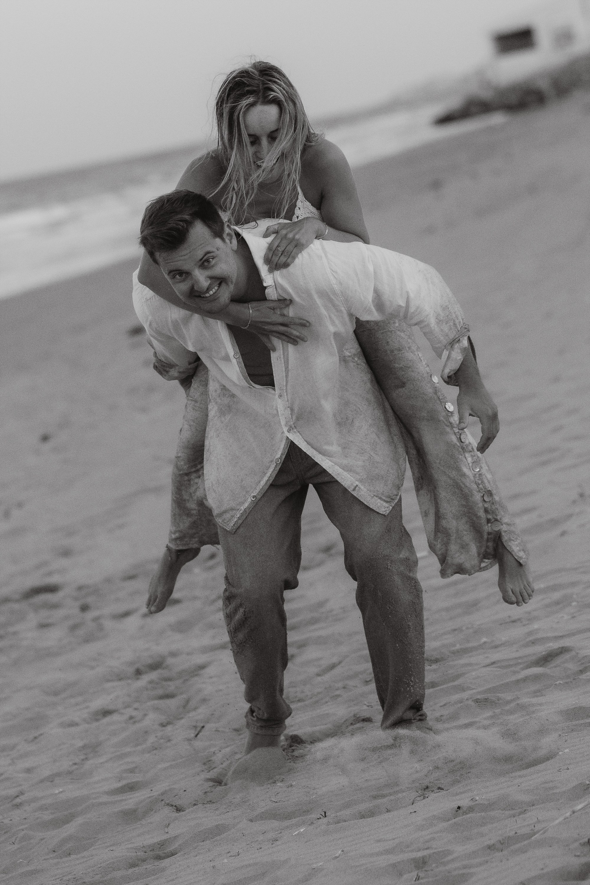 Love Story at Sunset in Torrevieja and Alicante | Romantic Photoshoot by Andrey Lukovnikov