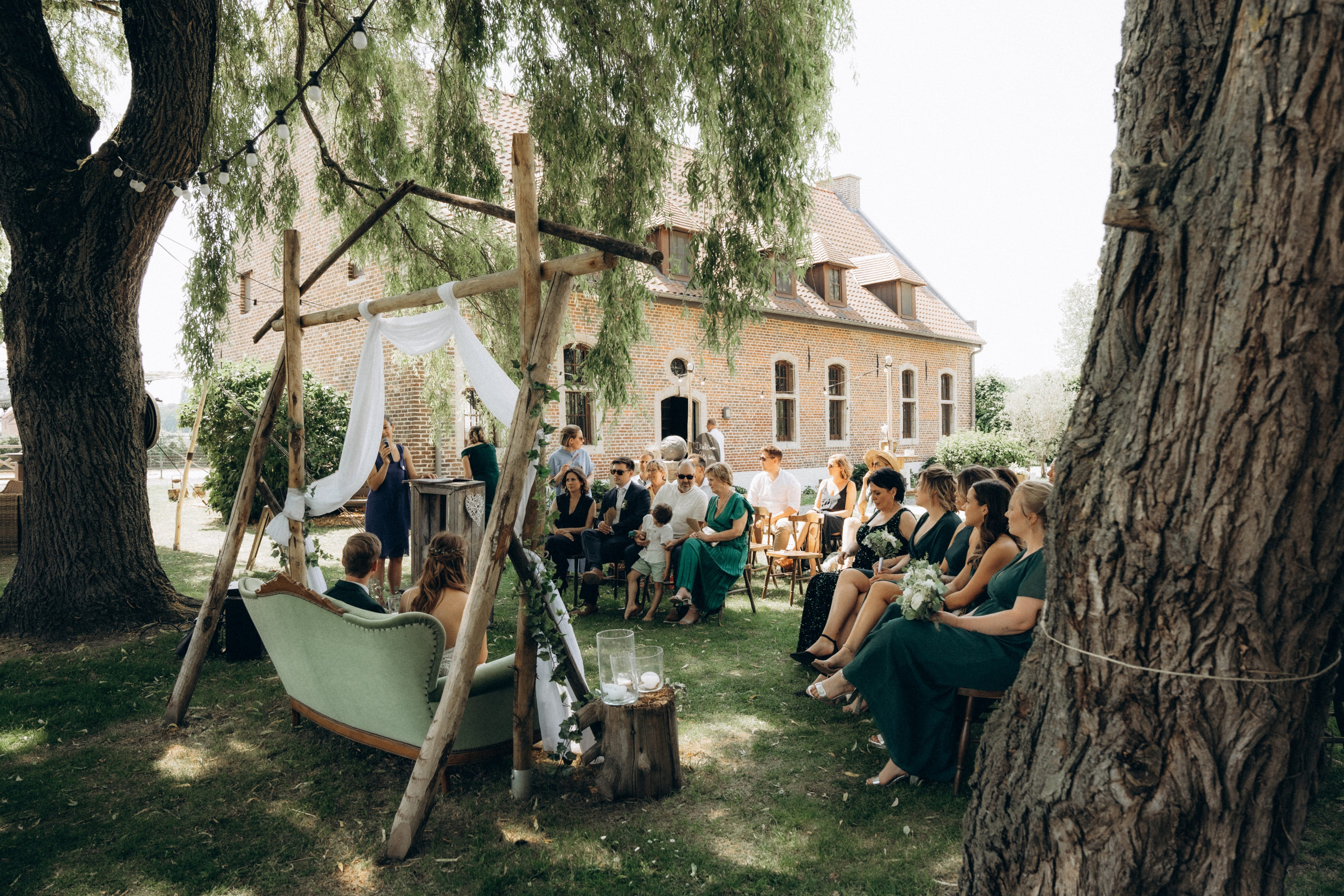 Wedding in Belgie. Little Birdie – Jouw familie- en huwelijksfotograaf in België en daarbuiten