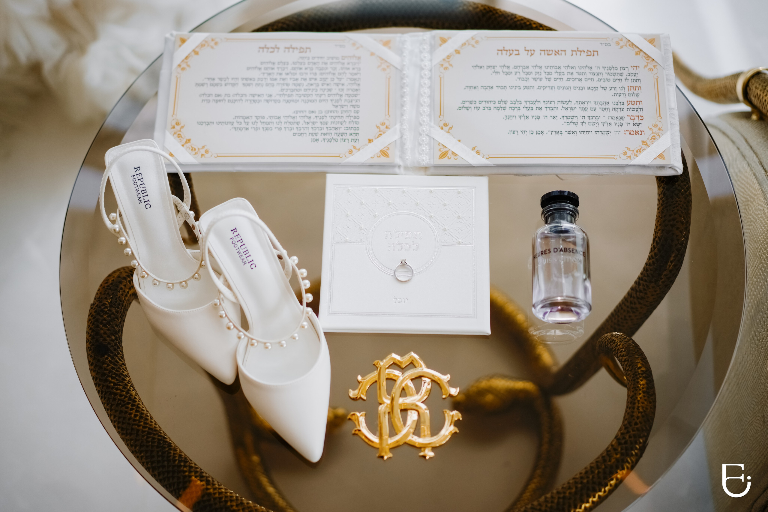 WEDDINGS. CAMELLIA ART PHOTOGRAPHY