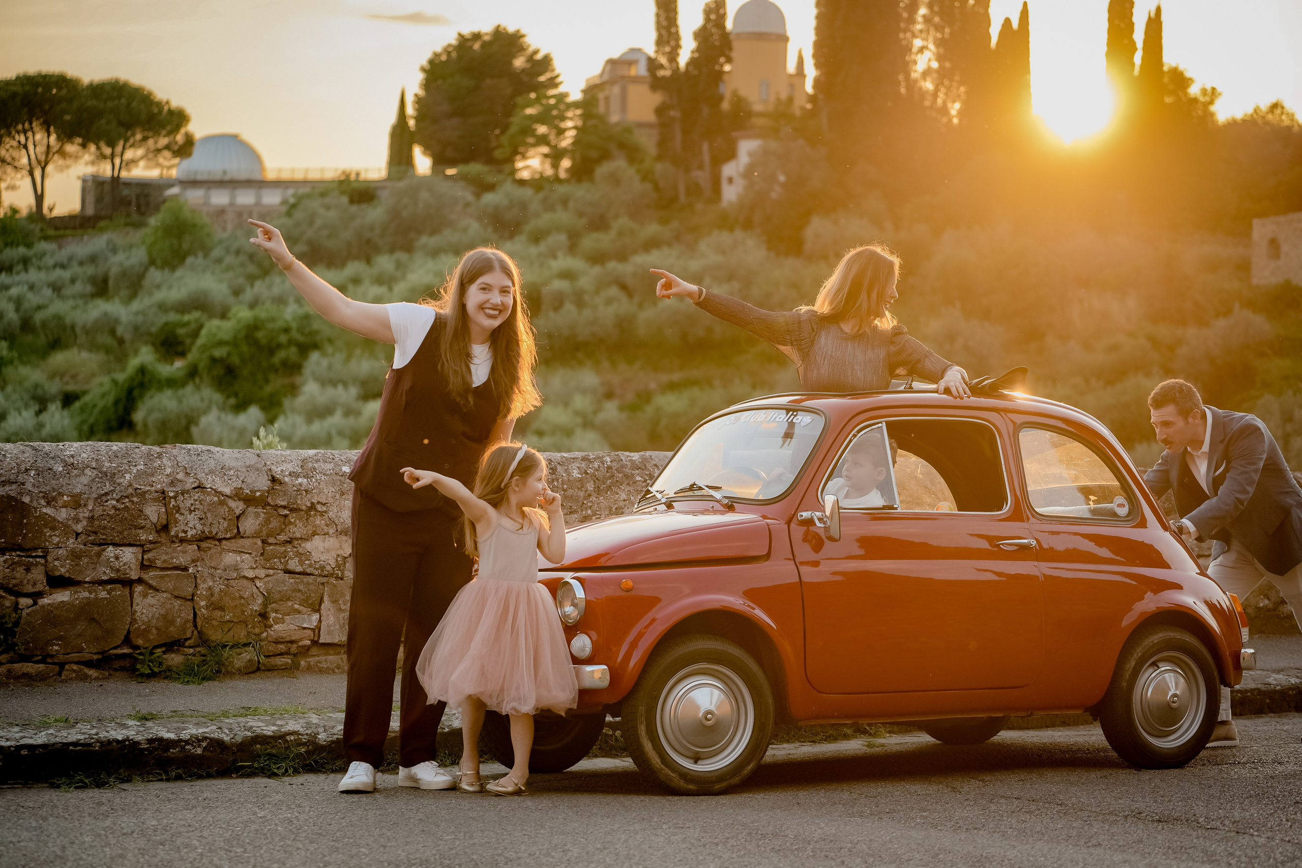 Jessica & Family. Wedding Photographer in Italy
