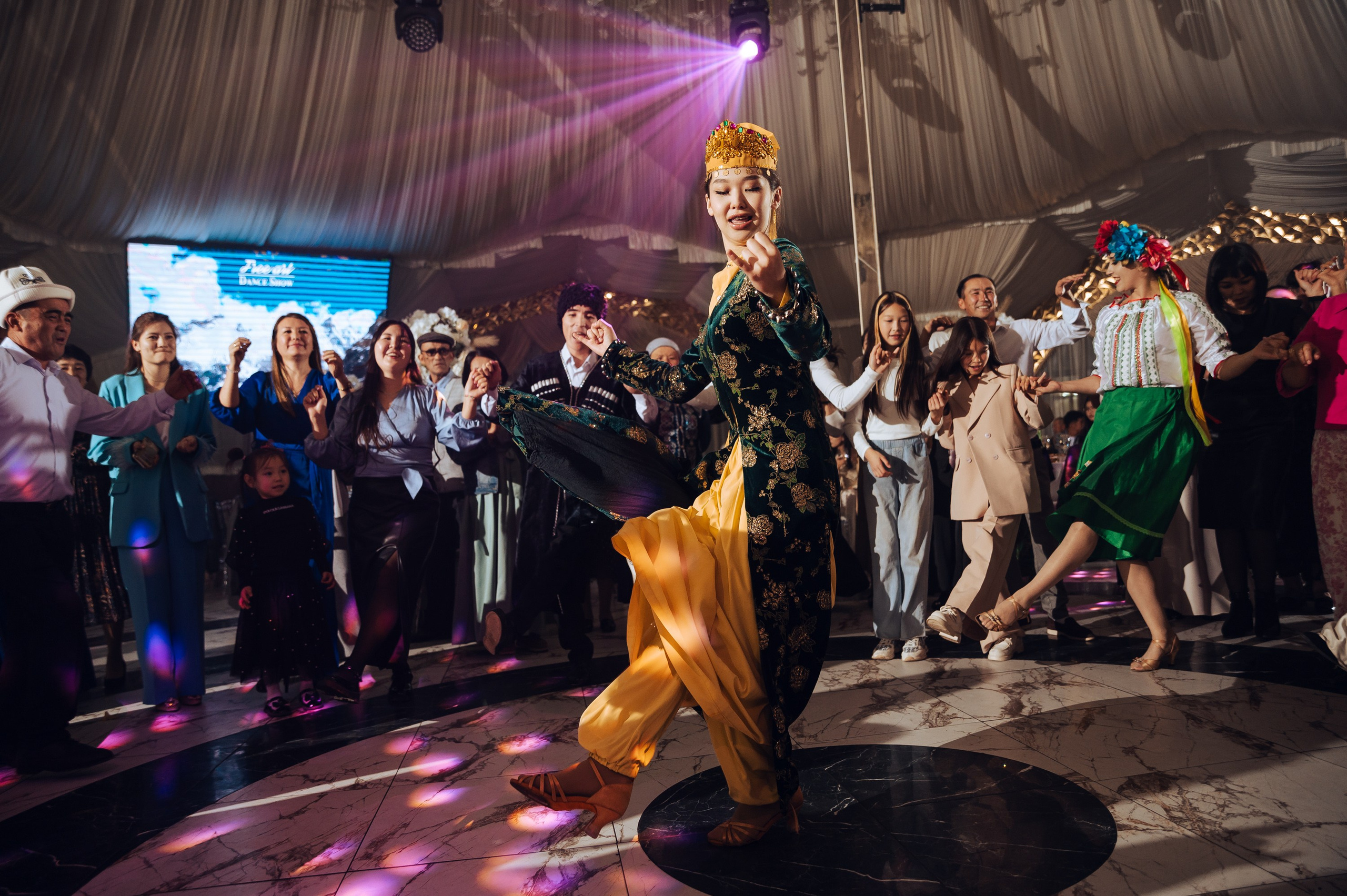 MAHMUD & AIDAI. Фотограф в Бишкеке Андрей Кавешников