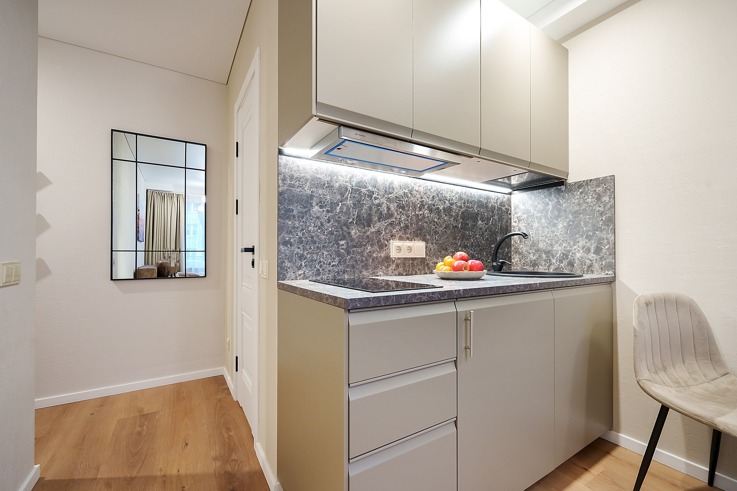 Birželio g. 9. Elina Sapiega fotografė Vilniuje