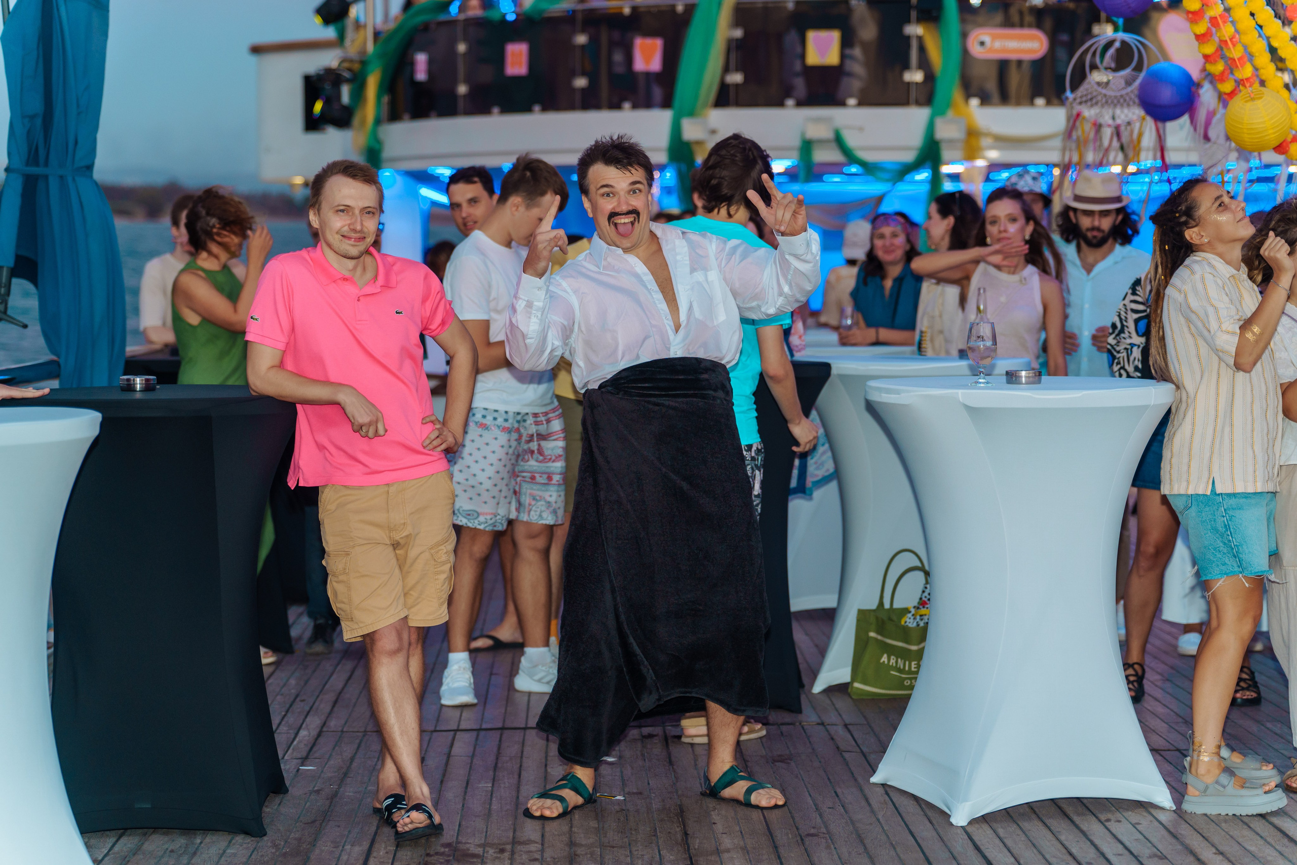 Summer party JetBrains. Семейный и детский фотограф на Кипре Елена