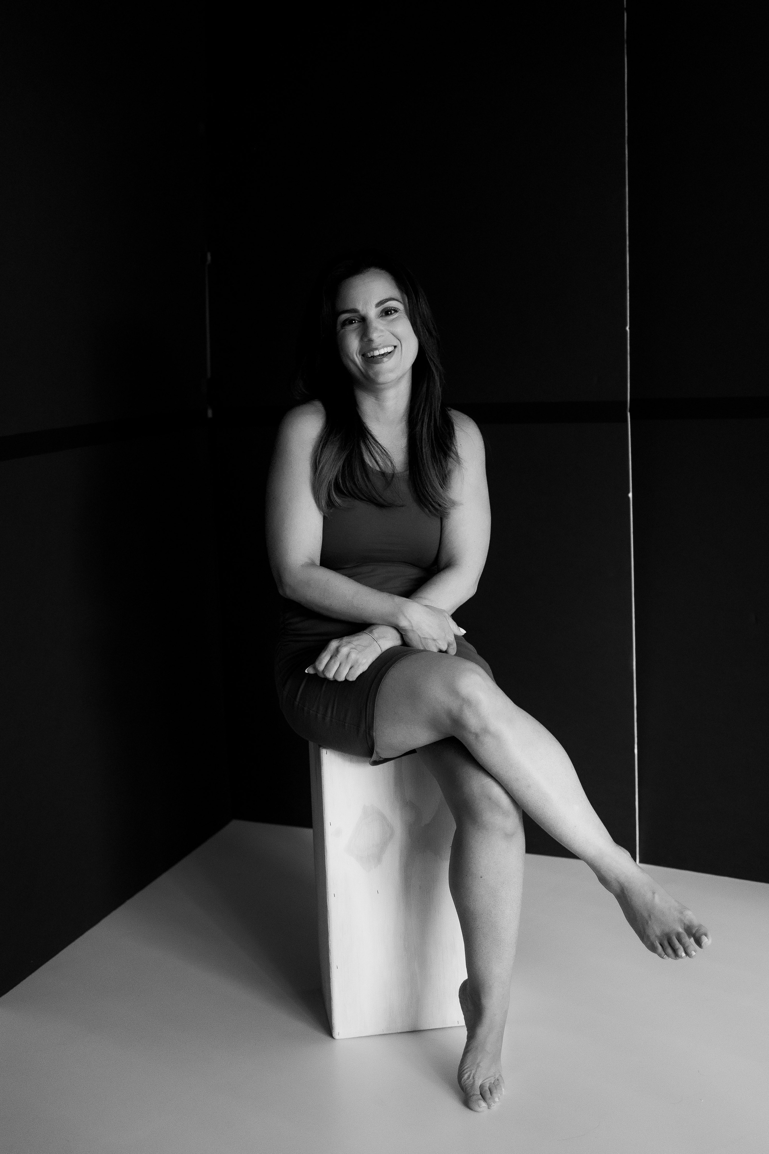 S. Rawnoir- Portrait photography by Daria Paliy.Timeless black&white portraits of women in NYC area